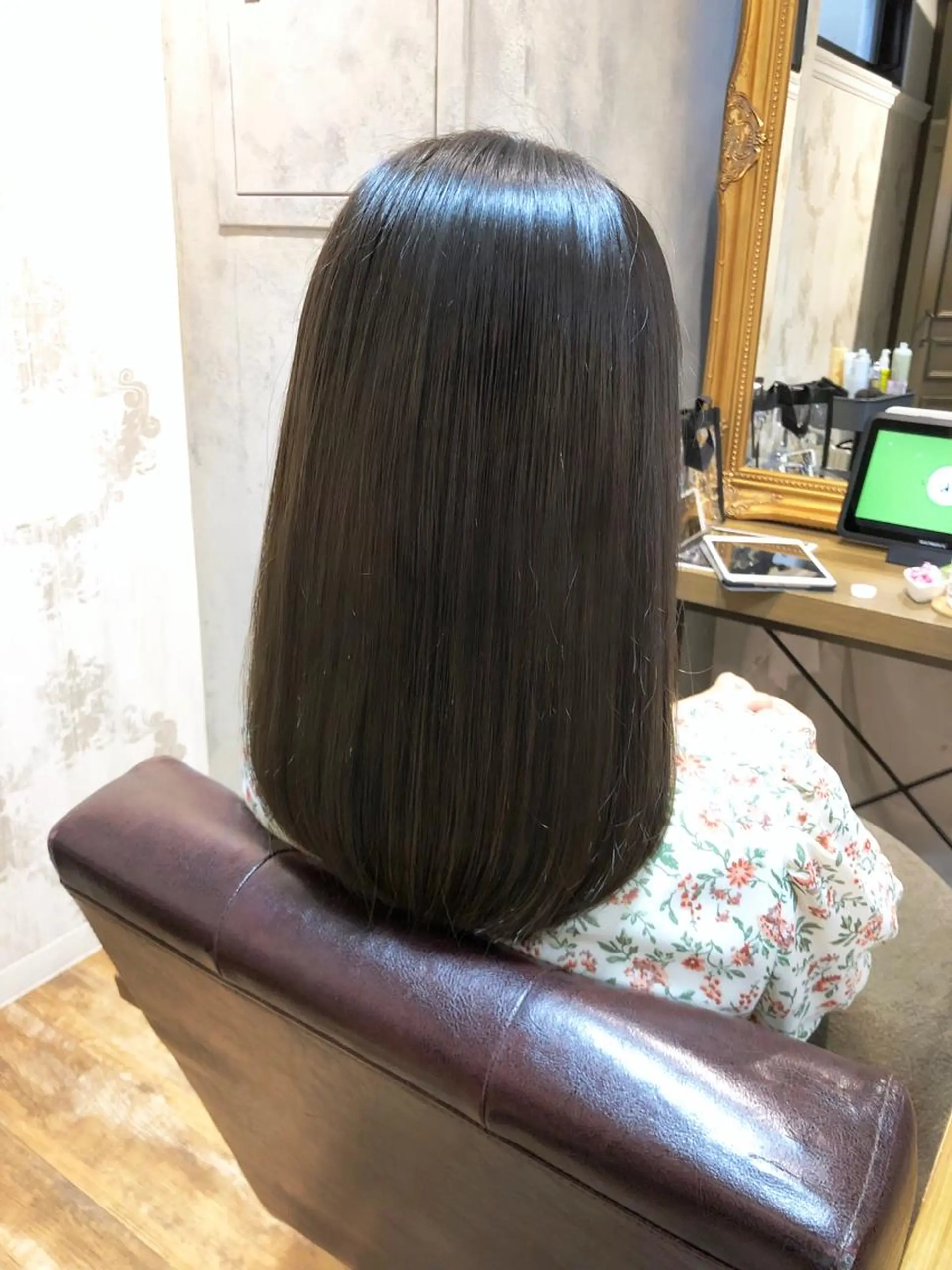 ミディアム トリートメント カット トリートメント 髪質改善くすみカラー 🍀/石川大輔のヘアスタイル