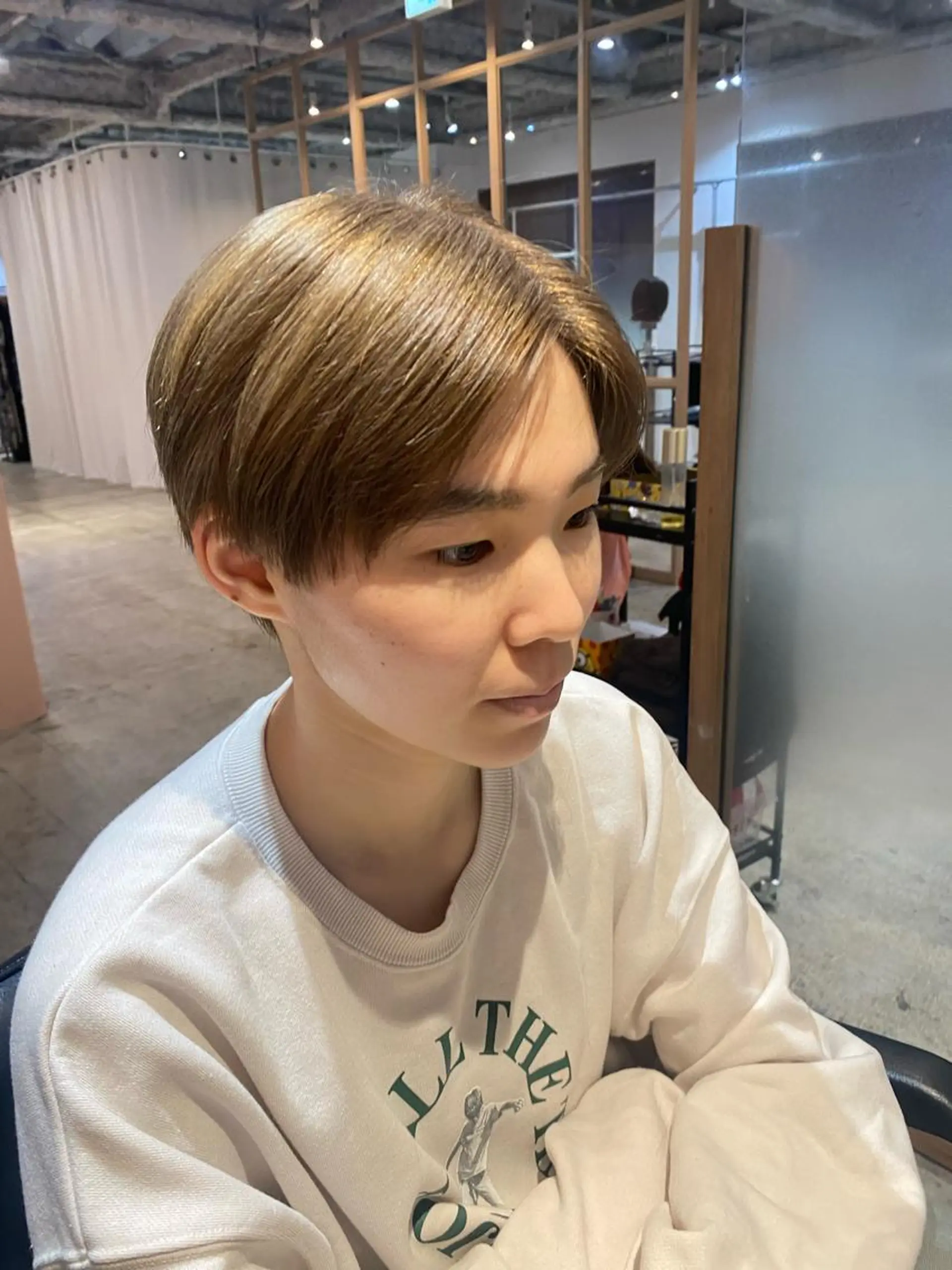 ショート カラー カット ヘアカラー トリートメント Hayashi Shioriのヘアスタイル