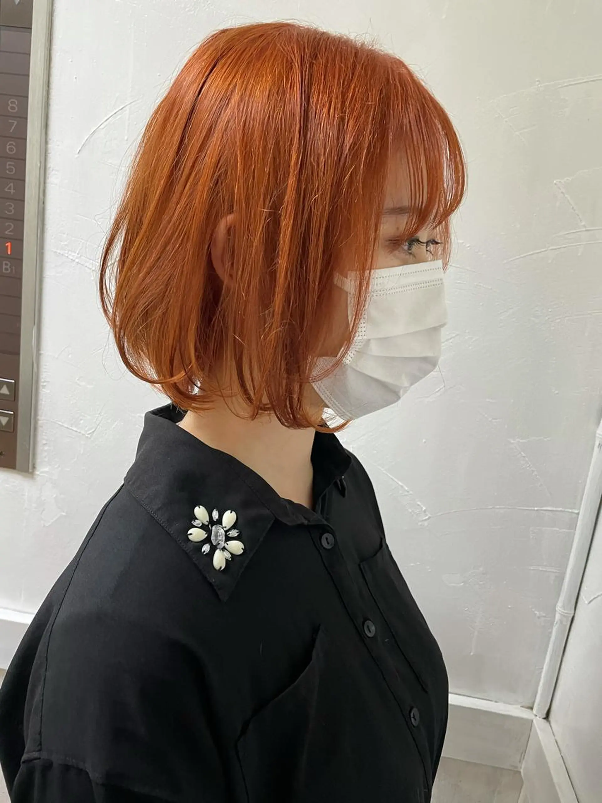 ショート カラー ブリーチ オレンジ ヘアカラー 失敗したくない人へ ハイトーン美容師のヘアスタイル