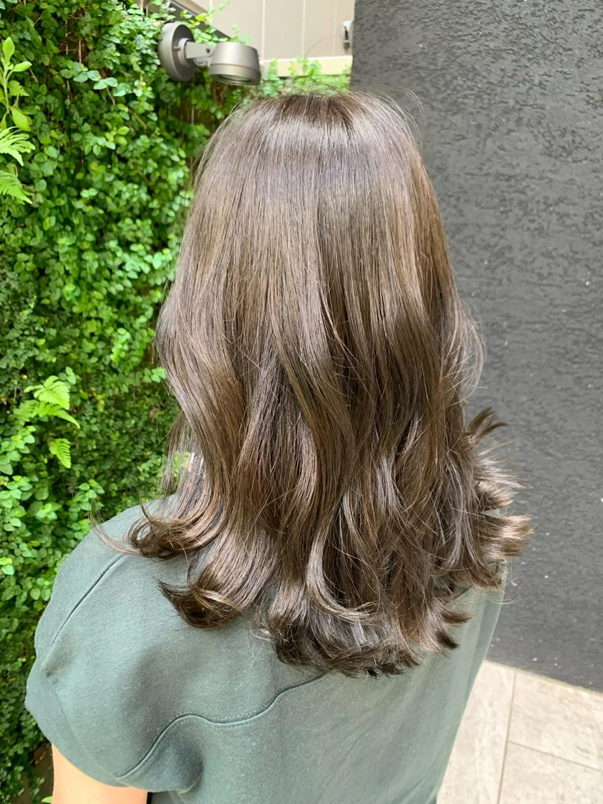 セミロング トリートメント ヘアカラー LITTLE _KATOのヘアスタイル