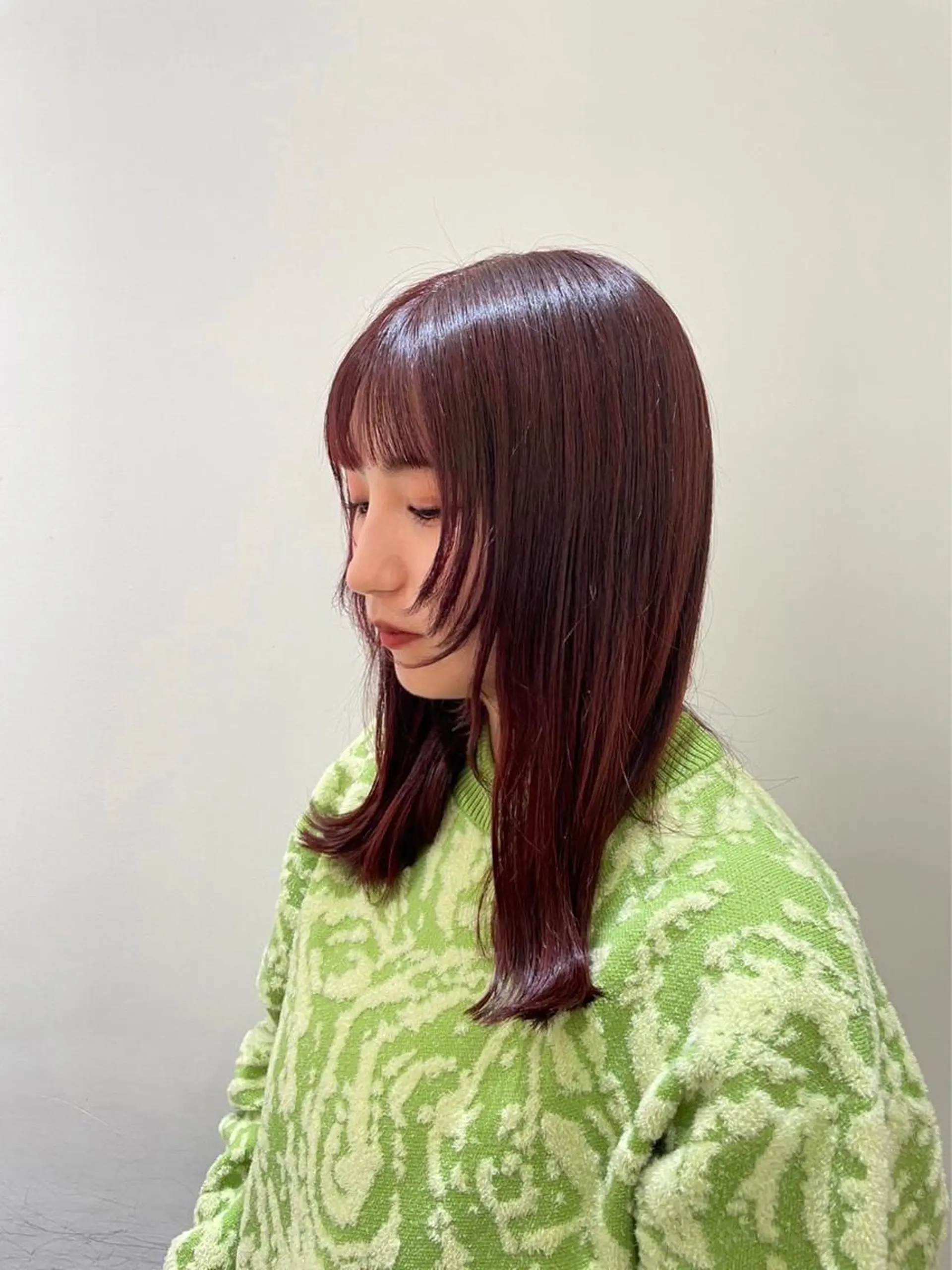 カラー レッドカラー イシバシ ミナミのヘアスタイル