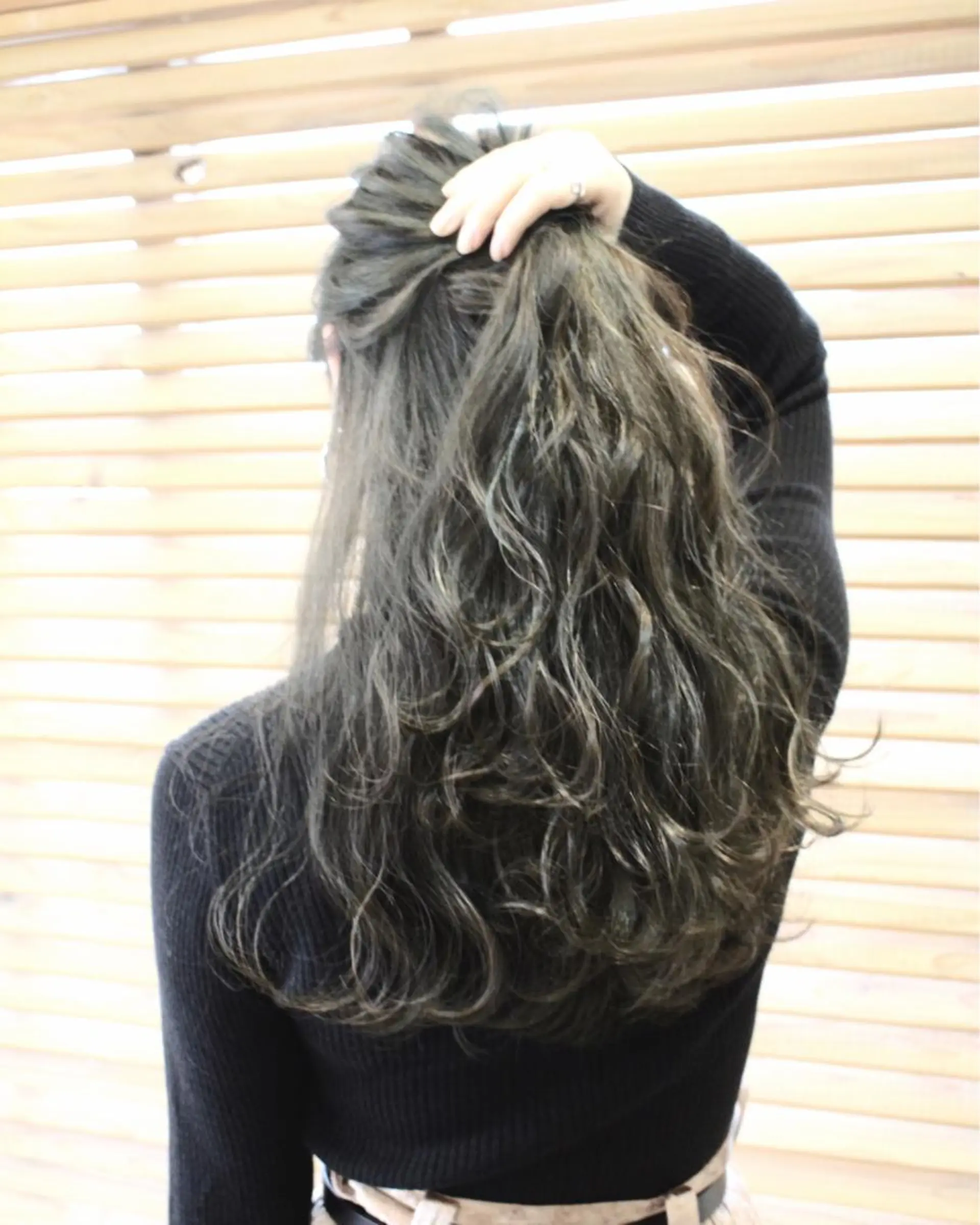 ロング トリートメント 恵比寿 内川 賀生のヘアスタイル