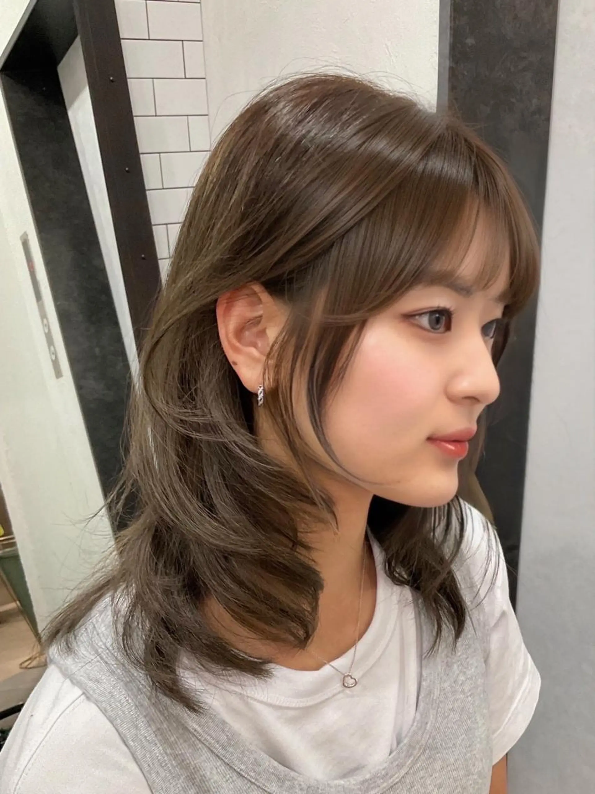 ミディアム カラー グレージュ ヘアカラー カラーモデル↬❥💄 Ran legareのヘアスタイル
