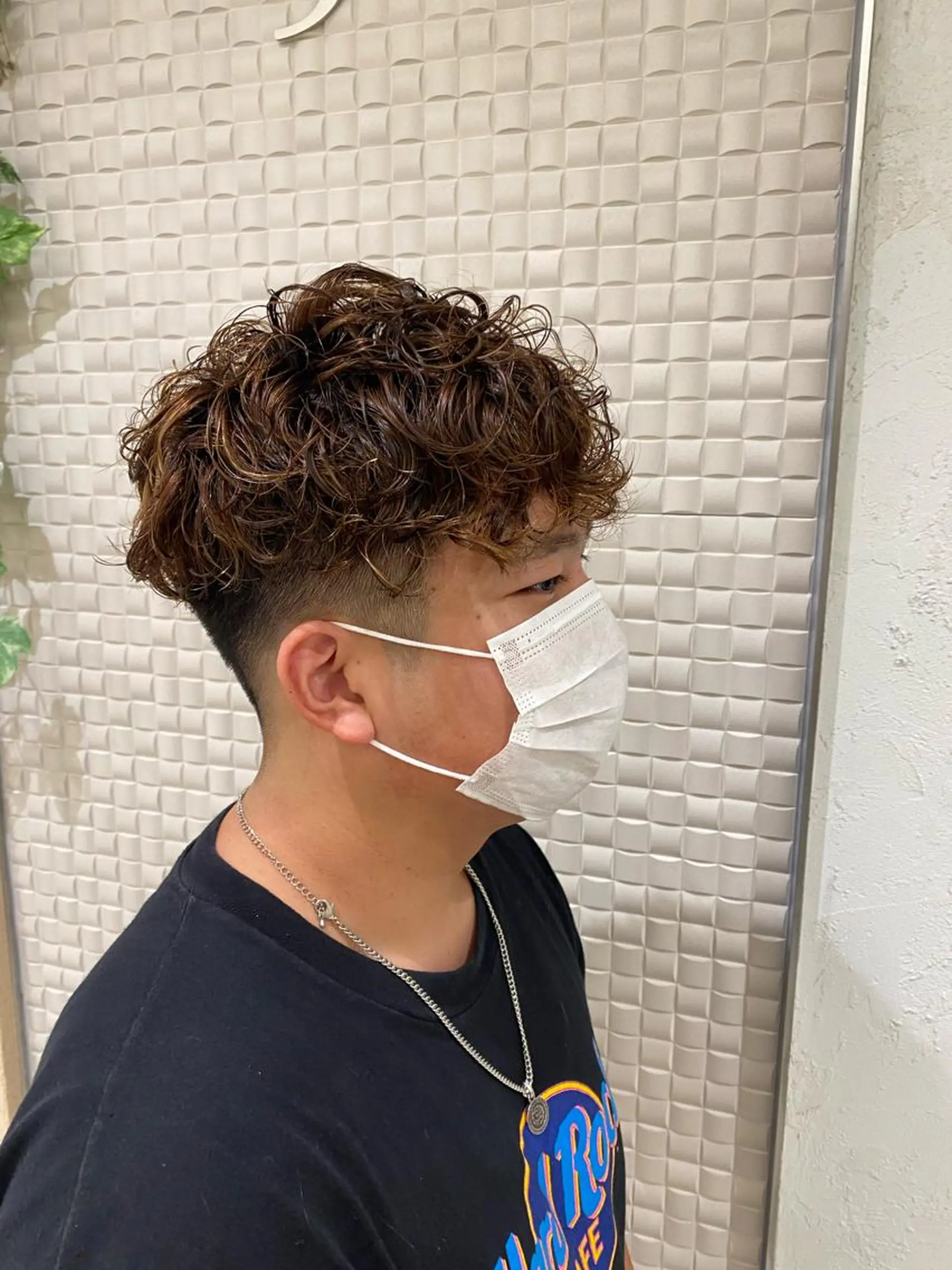 ショート 新宿メンズパーマ ヨモギダのヘアスタイル