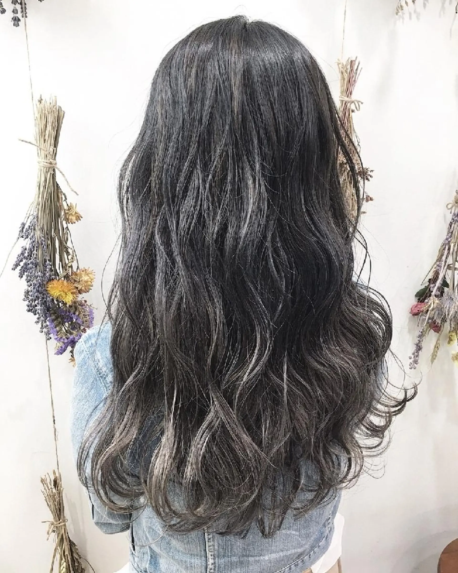 ミディアム Ash 店長　山下達也のヘアスタイル