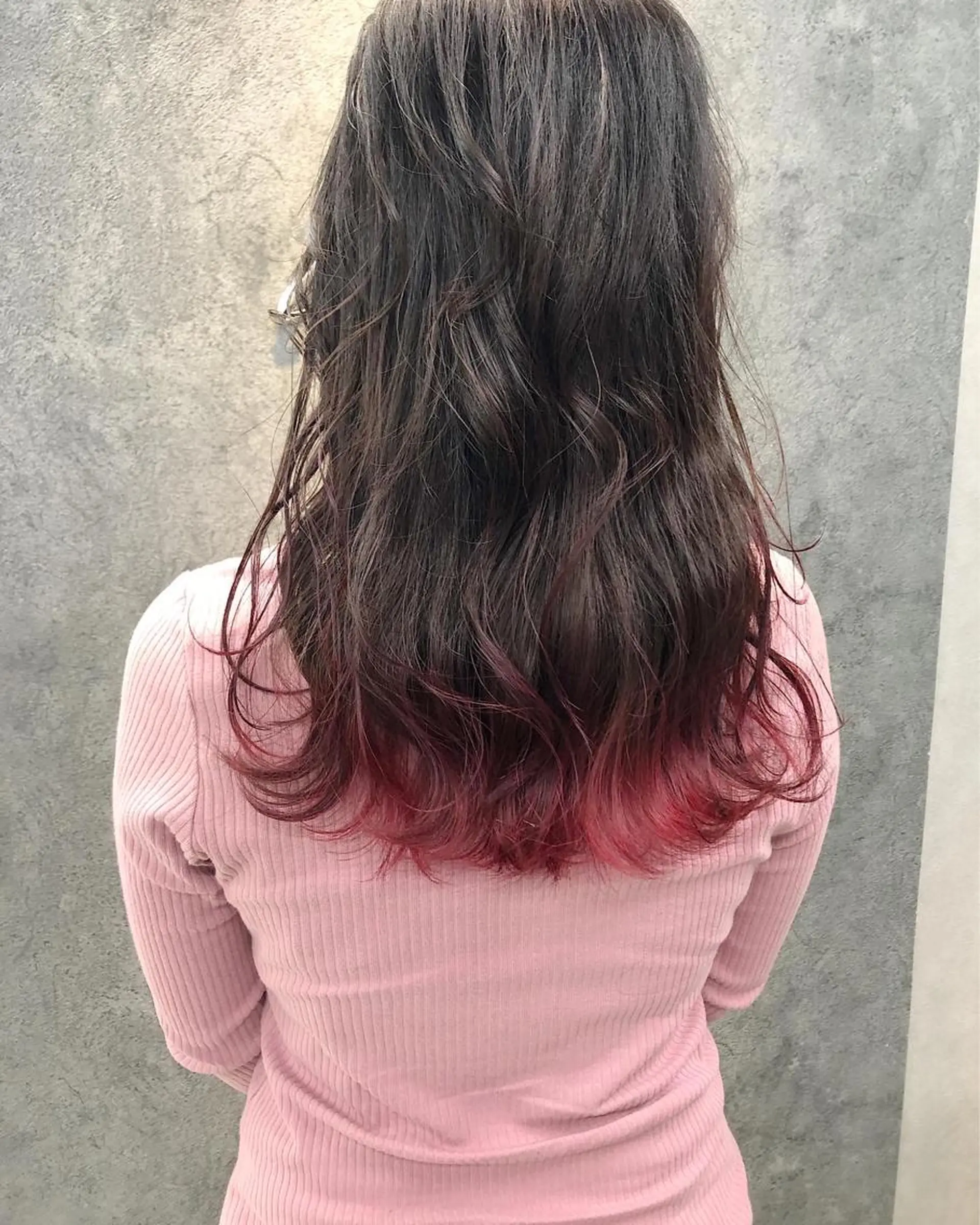 セミロング 所渉/韓国レイヤー /ウルフカットのヘアスタイル