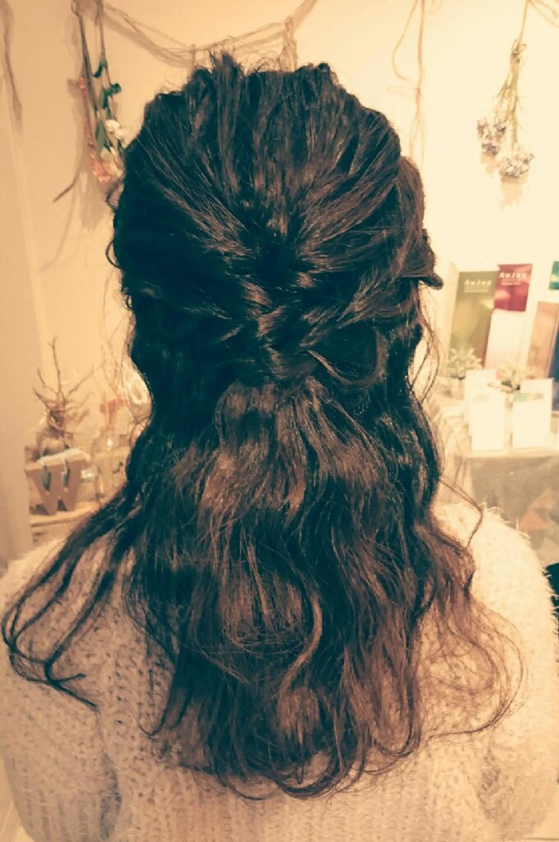 ヘアアレンジ セミロング ハーフアップ ヘアセット/髪質改善 /カラー/TADOのヘアスタイル