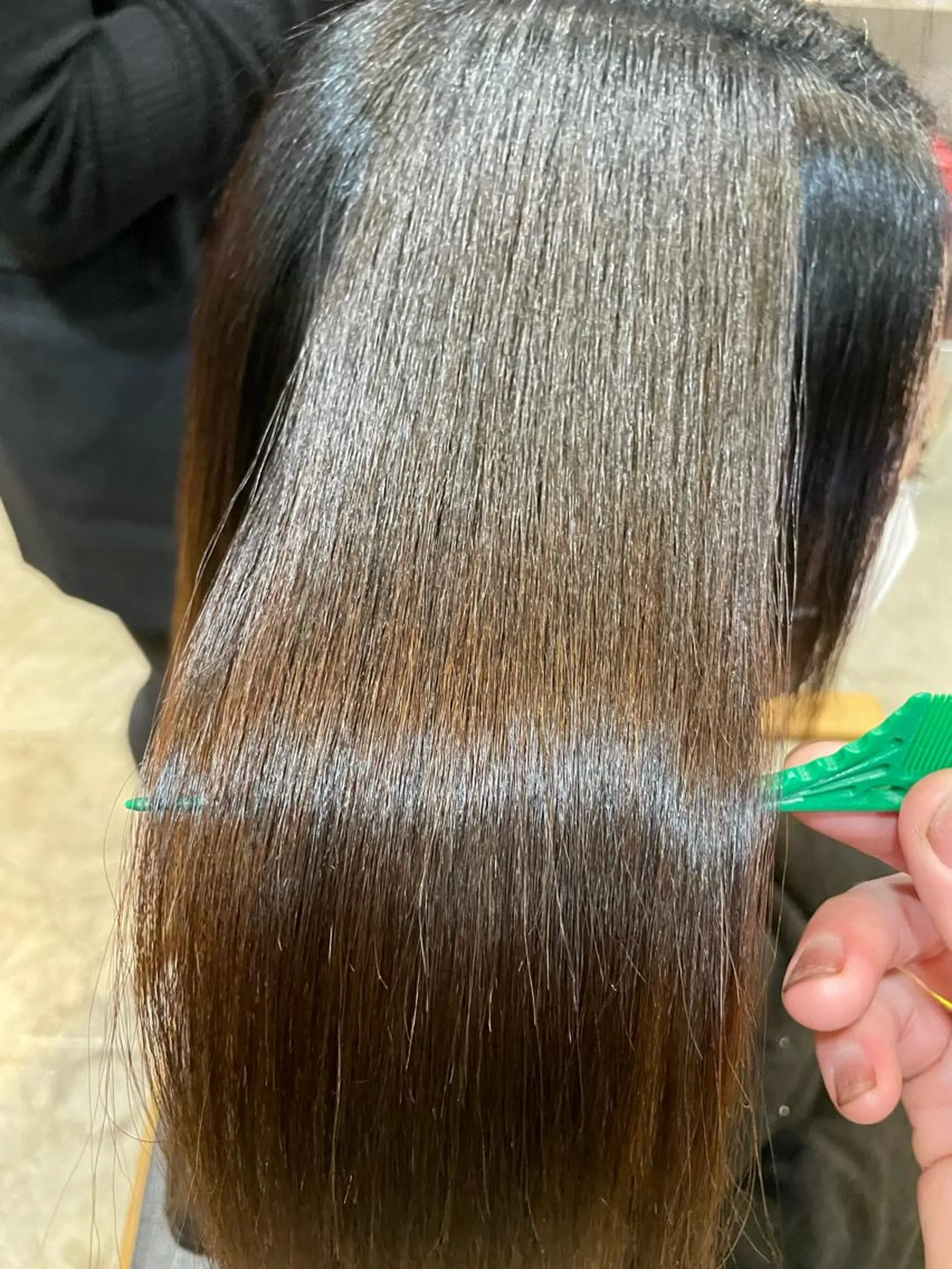 ミディアム 縮毛矯正 【お悩み解決のプロ】 ハヤシタクミのヘアスタイル