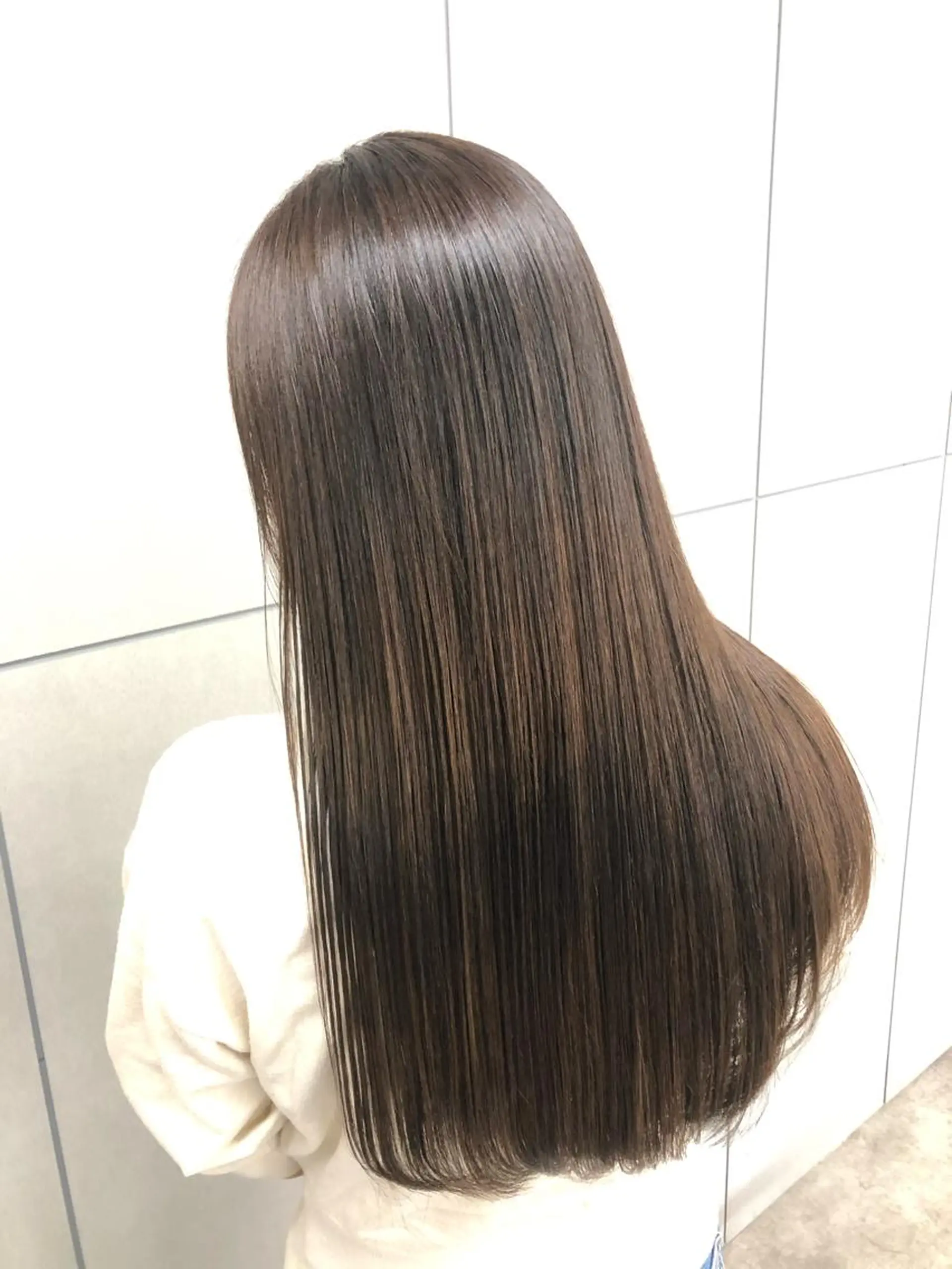 セミロング カラー 銀座/美髪縮毛矯正 /髪質改善/山本翔華のヘアスタイル