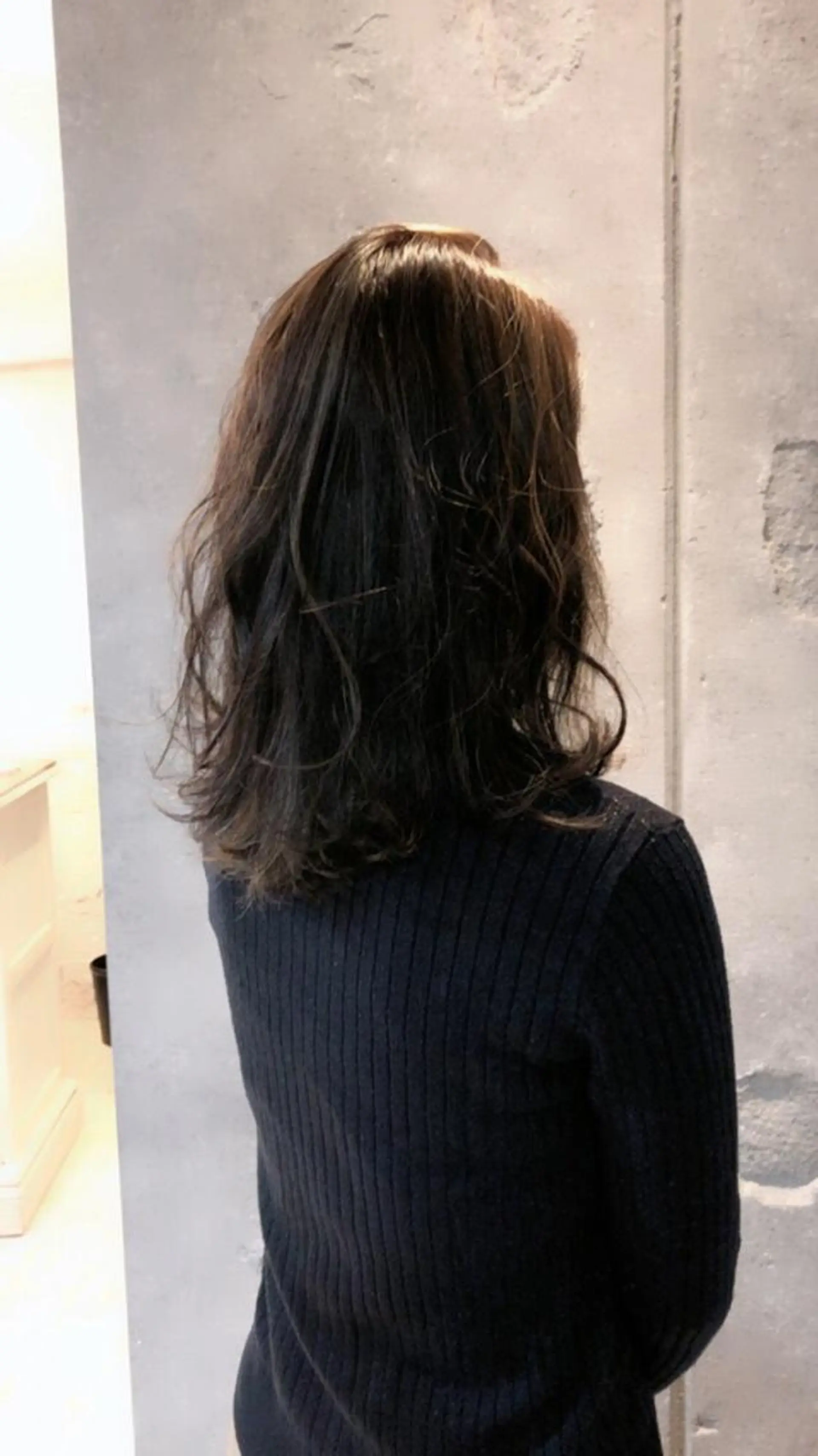 ミディアム カラー バレイヤージュ レイヤーカット 大久保 遥日のヘアスタイル