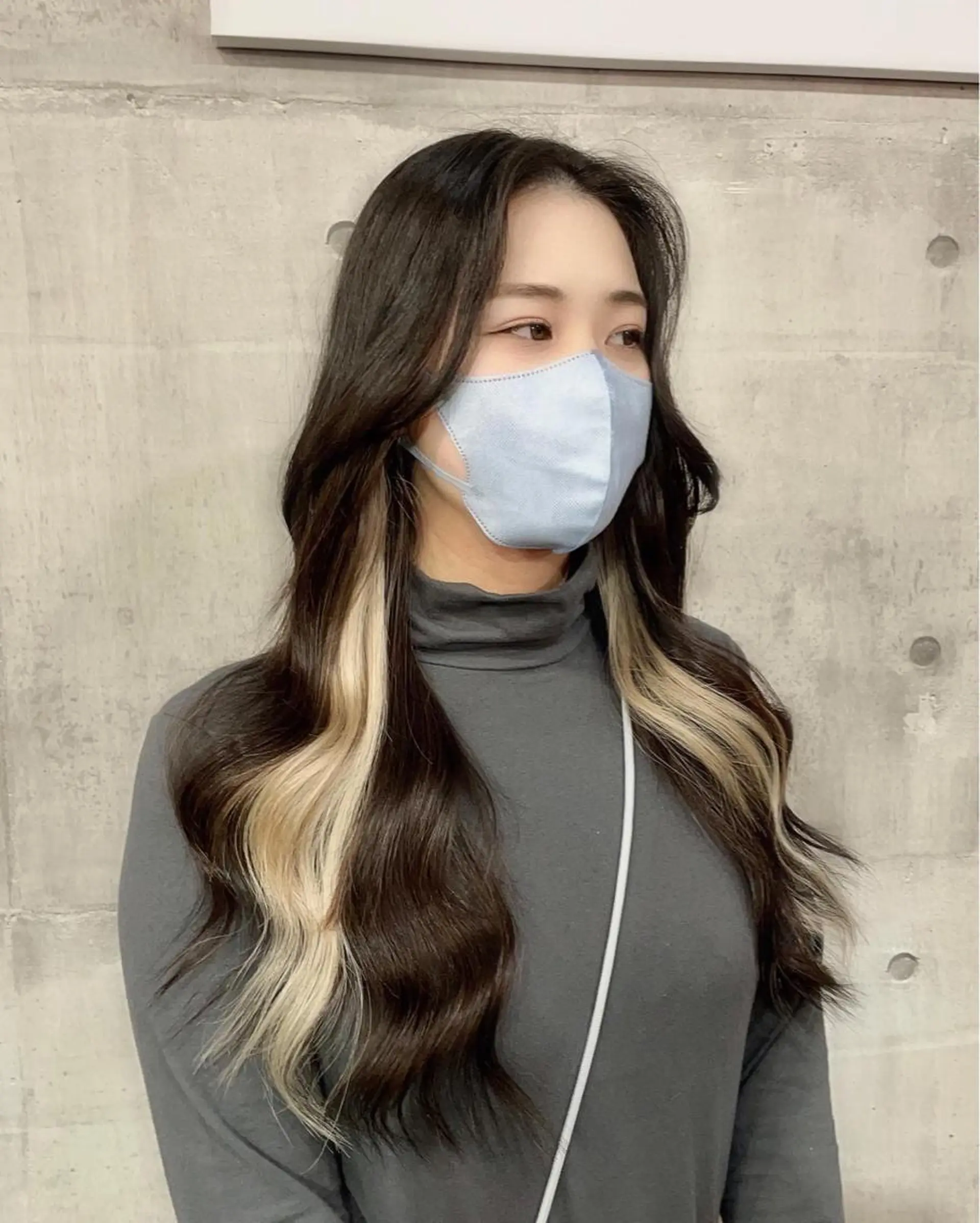 ロング カラー シールエクステ ベージュカラー ホワイトベージュ エクステ Ryoichi⛓️ 韓国ヘア/ハイトーンのヘアスタイル