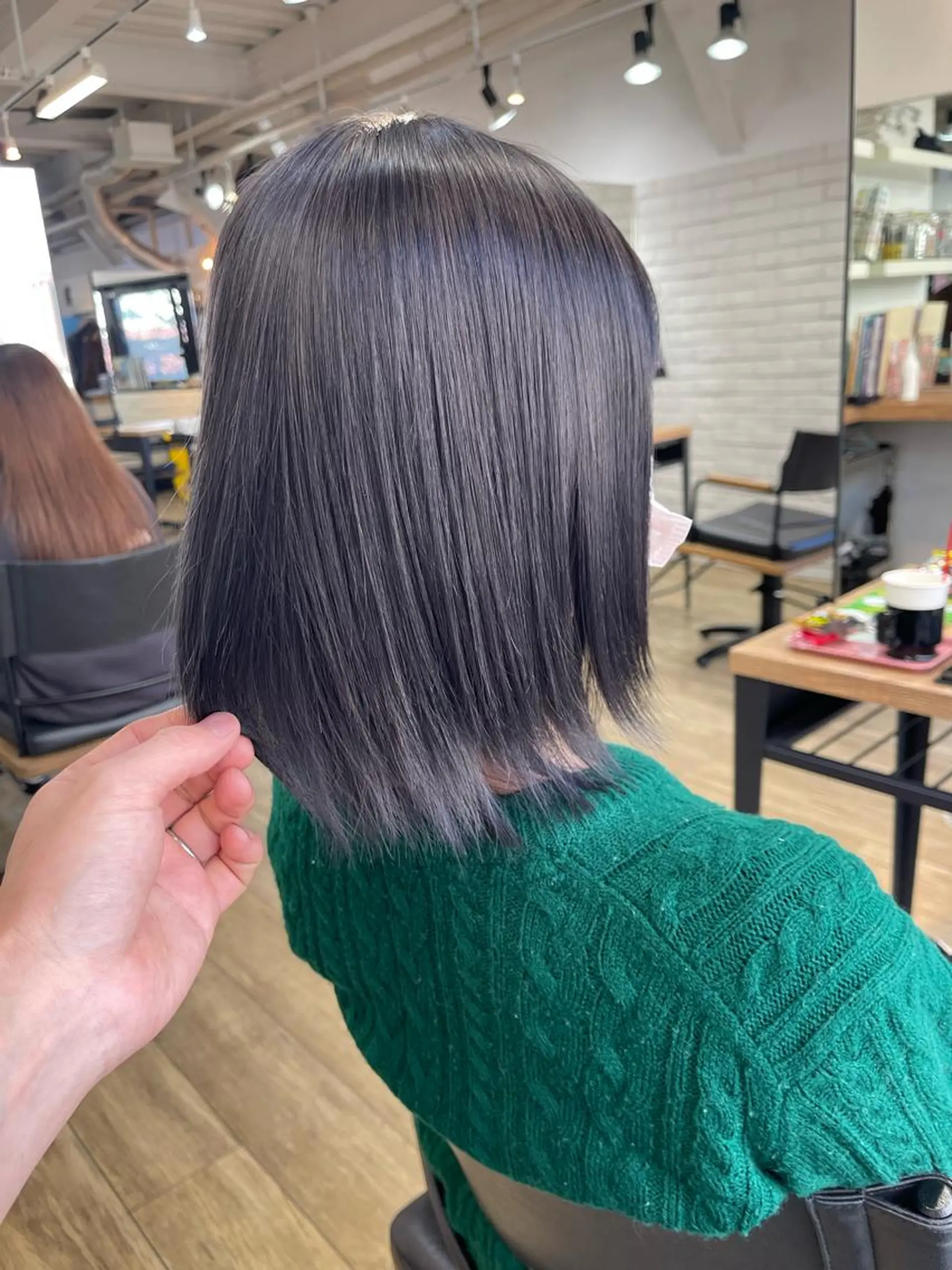 カラー 四ッ井 翔のヘアスタイル