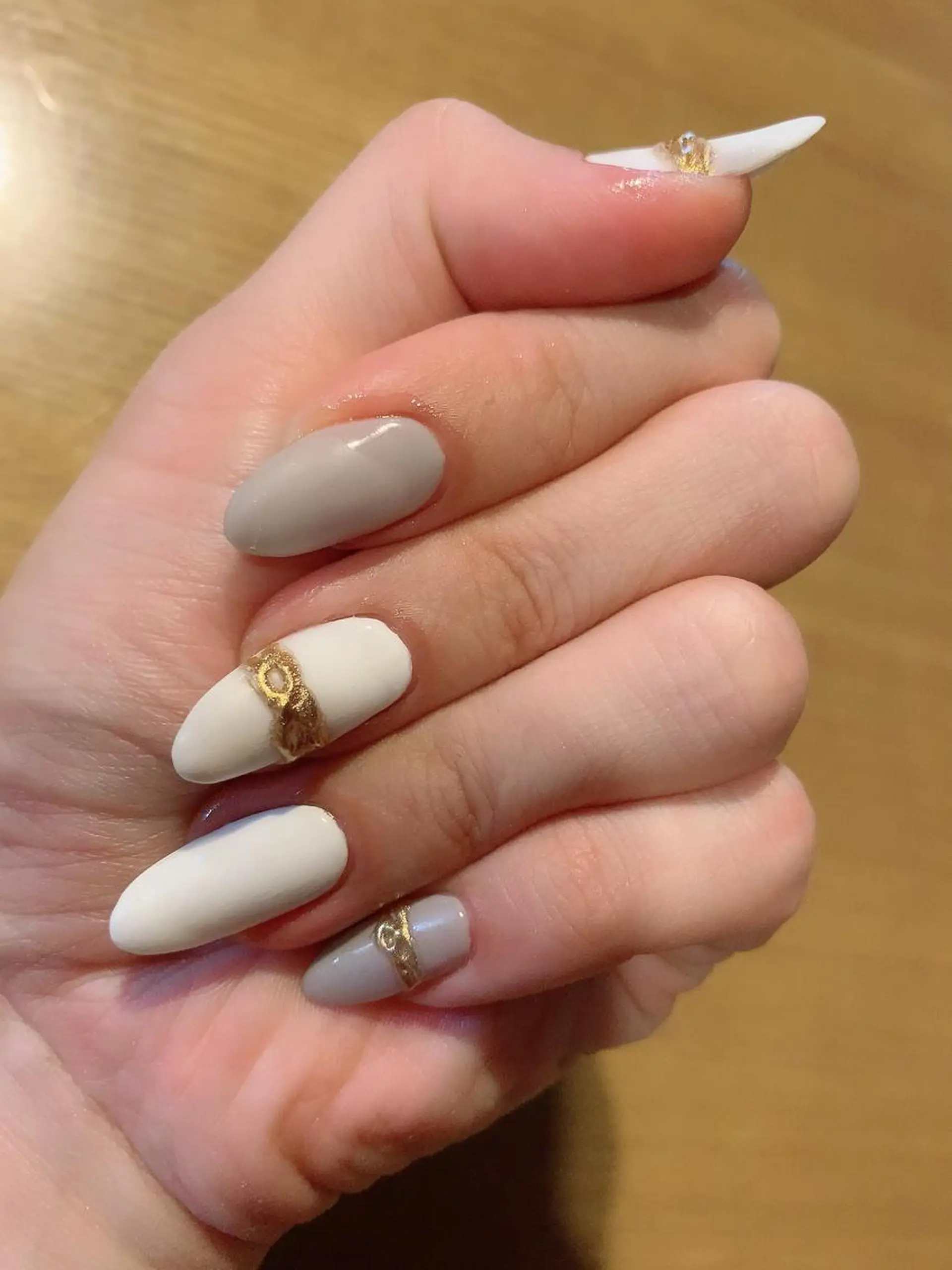 ネイル アートネイル マットネイル ミラーネイル ワンカラーネイル Adite nailのネイルデザイン