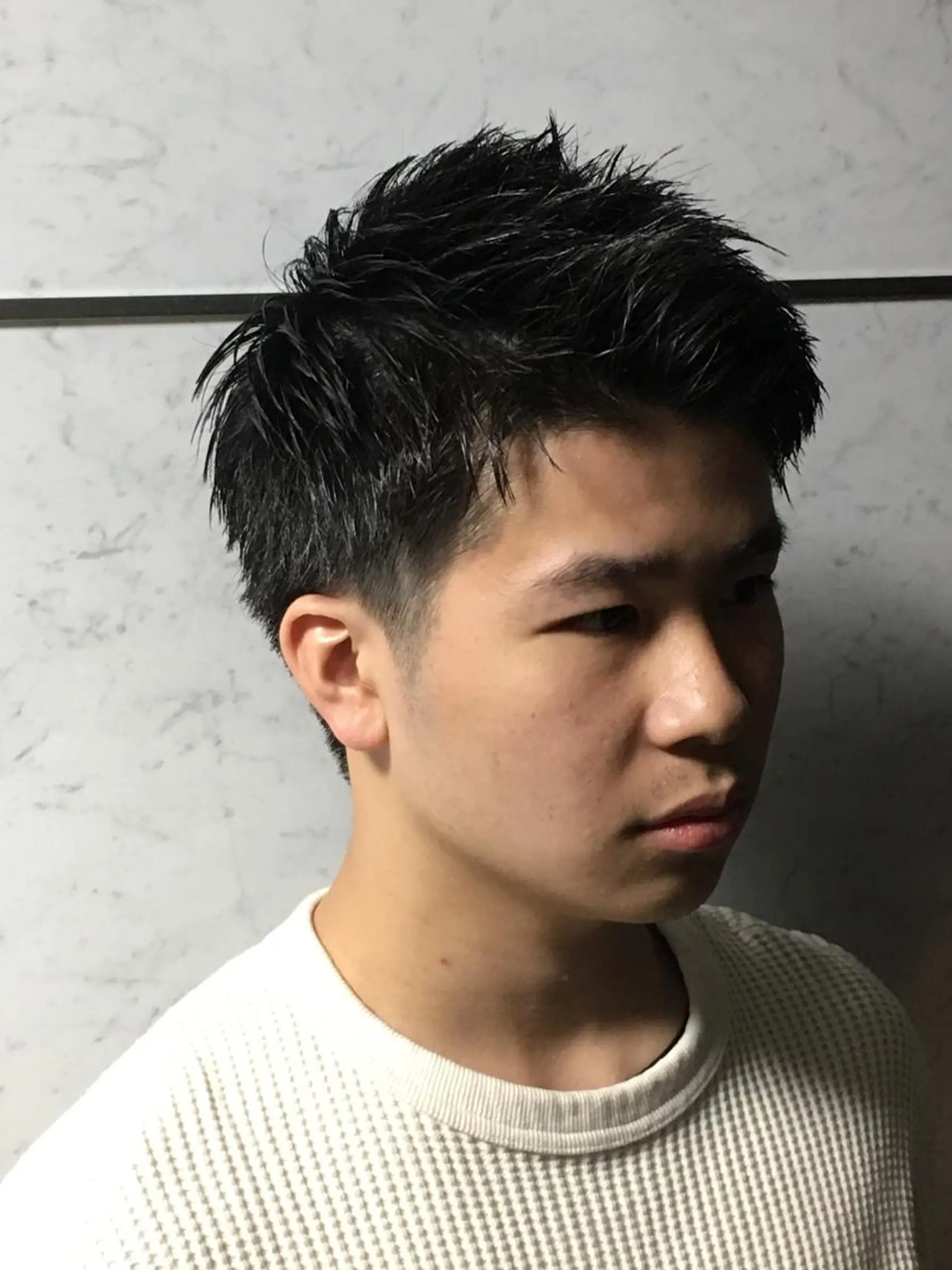 ショート メンズ 牧 颯斗のヘアスタイル