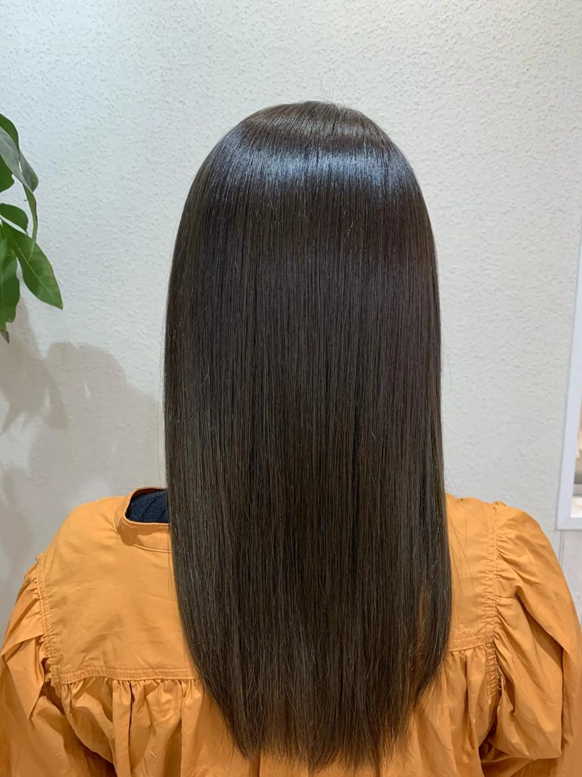 セミロング LINO west 髪質改善サロン🏝のヘアスタイル