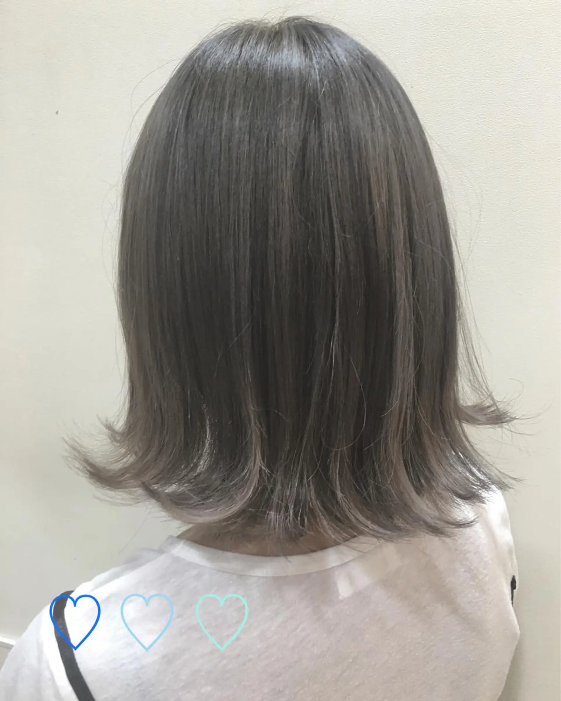 カラー グレージュ 早川 真幸のヘアスタイル