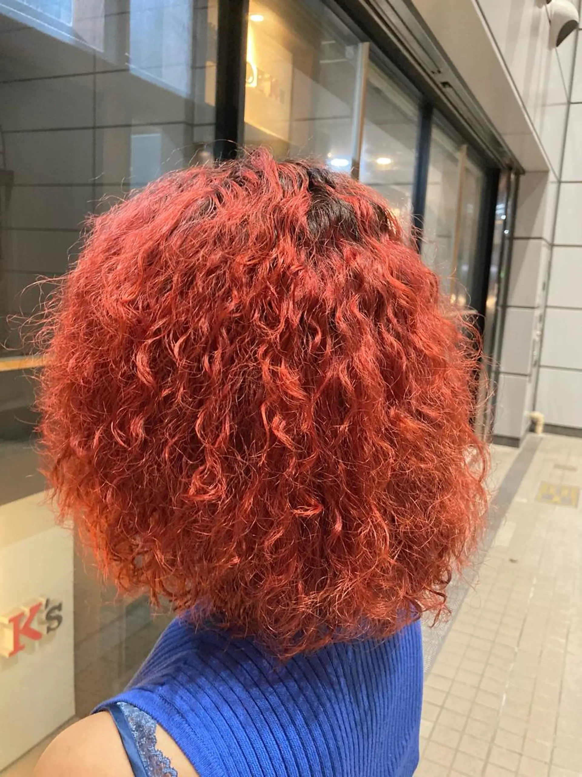 ミディアム パーマ ミディアムパーマ 外国人風カラー スパイラルパーマ カット パーマ トリートメント SHAFT Ieiriのヘアスタイル