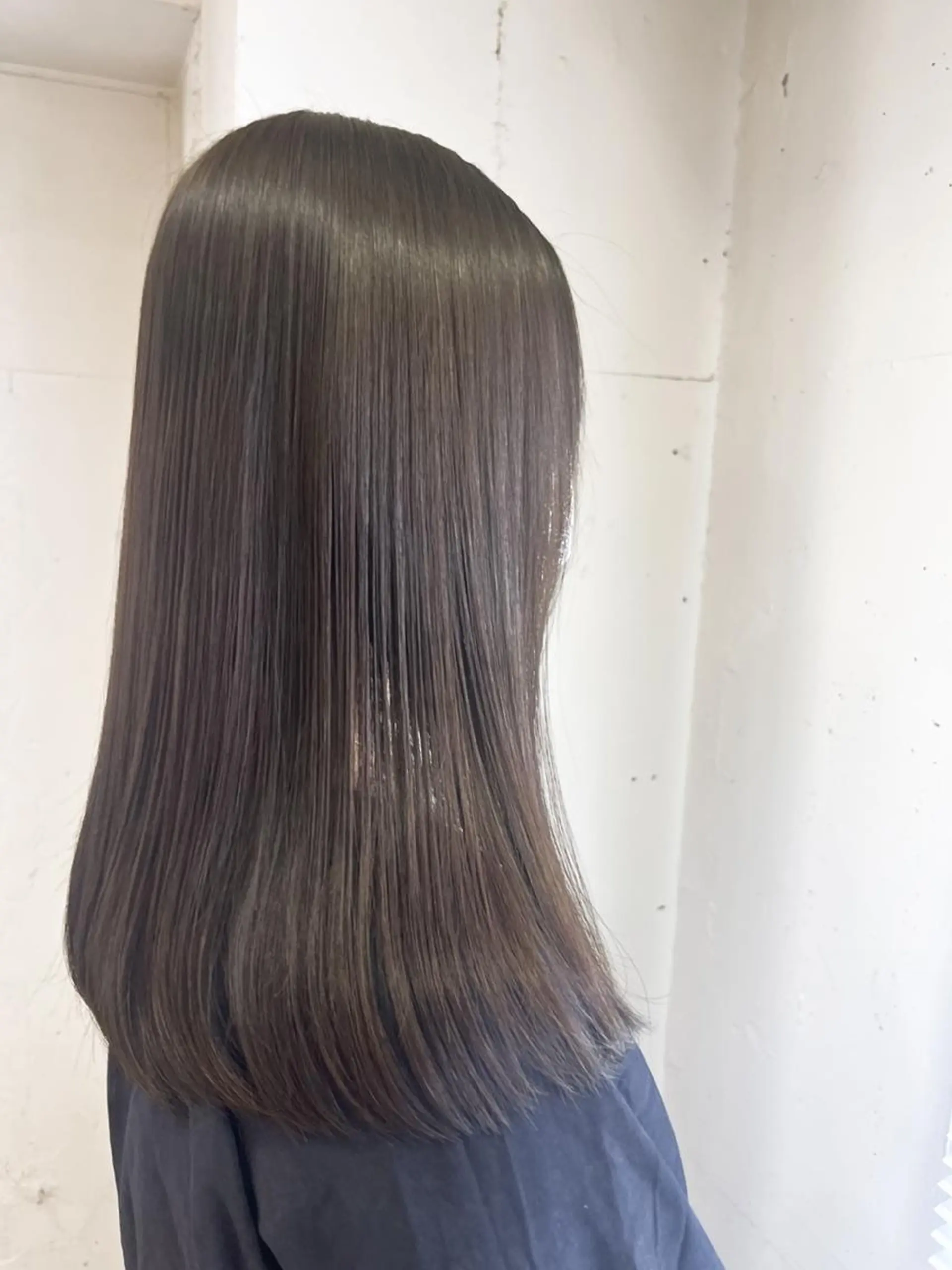 ロング 髪質改善チェルシー 表参道💎縮毛矯正のヘアスタイル