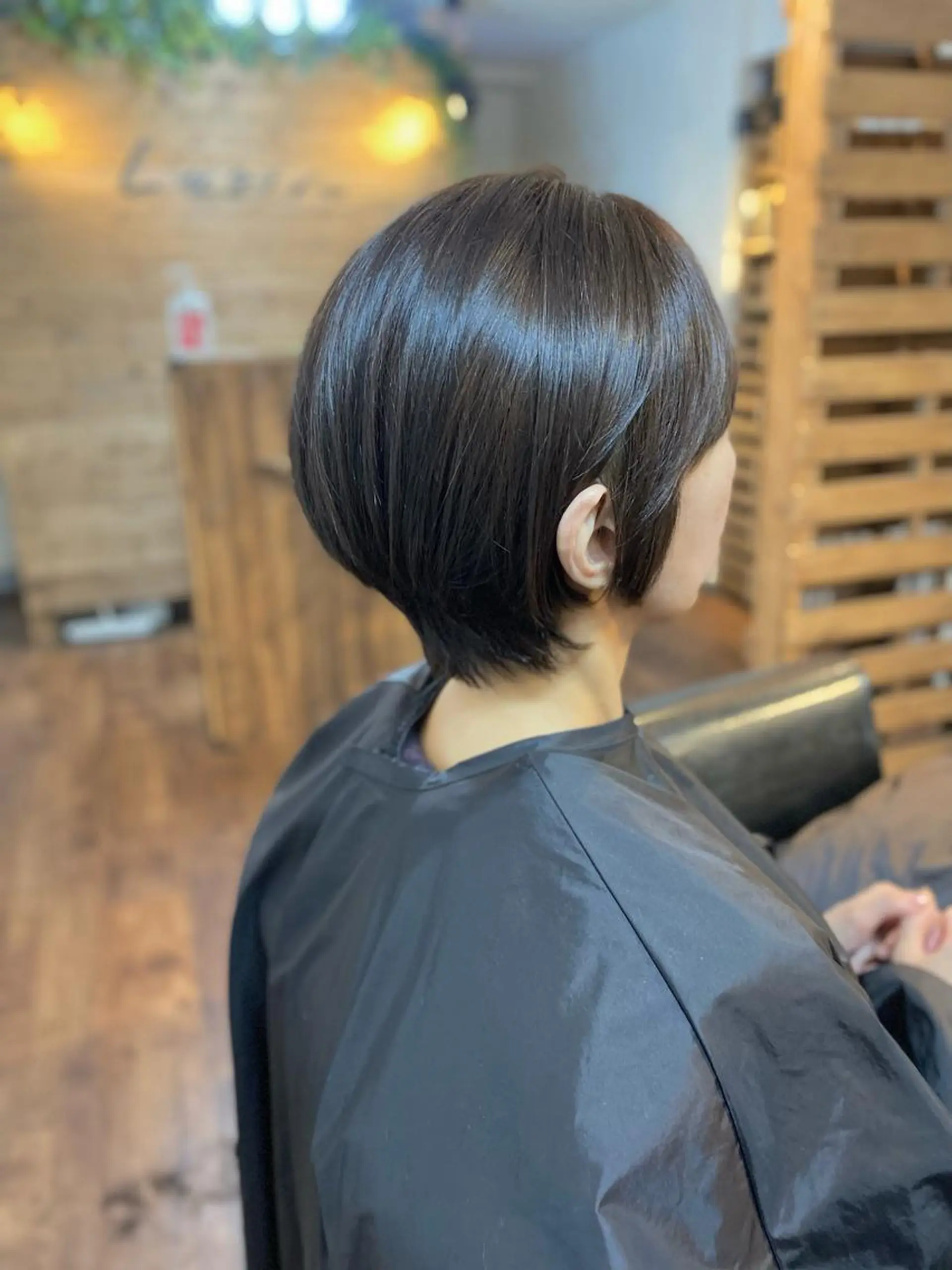 ショート カラー ショートボブ ボブ ショートヘア 小顔カット Luzir⭐︎ GEN⭐︎のヘアスタイル