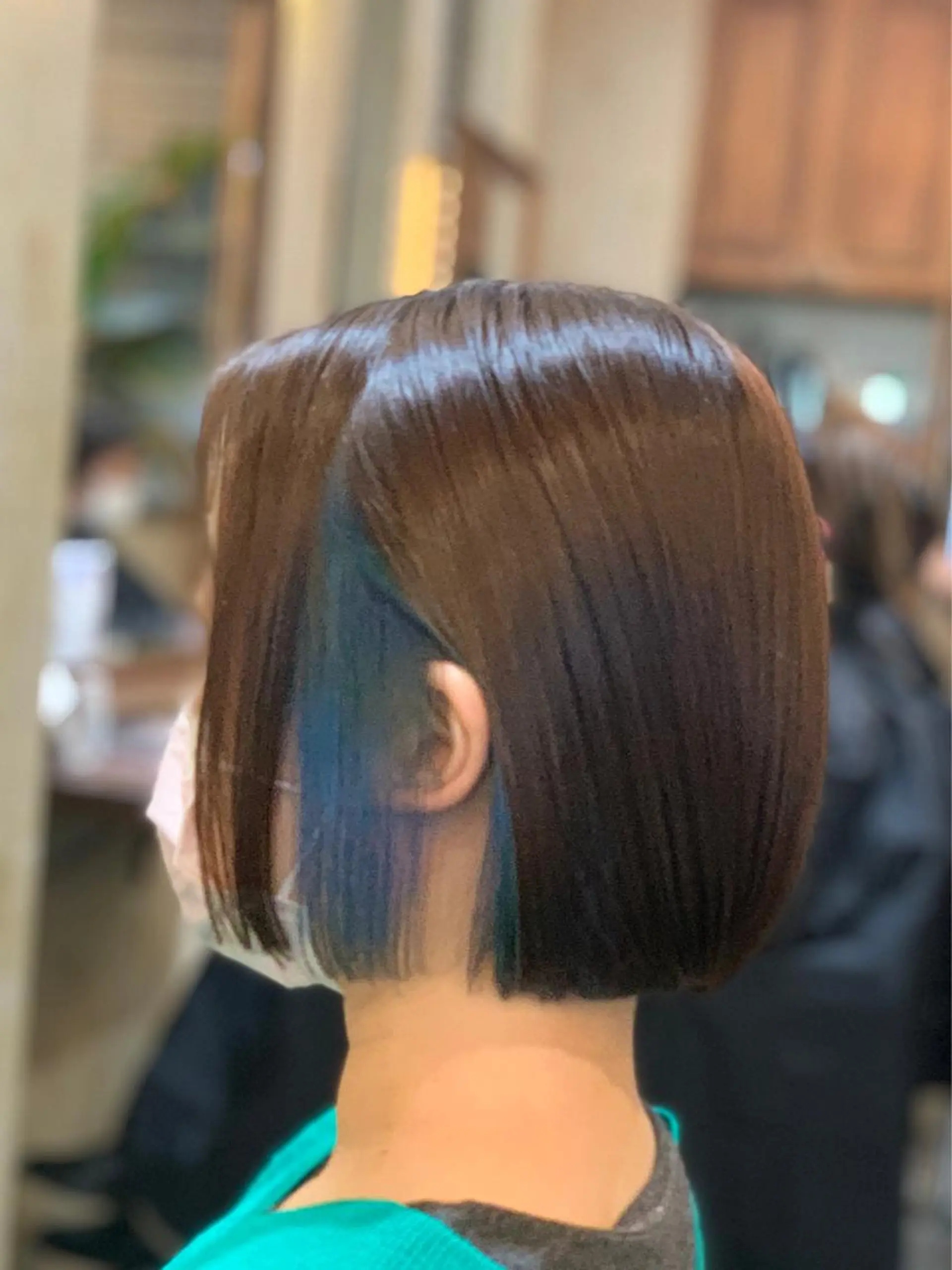 ショート カラー ブルーカラー ボブ クバガワ シュンのヘアスタイル