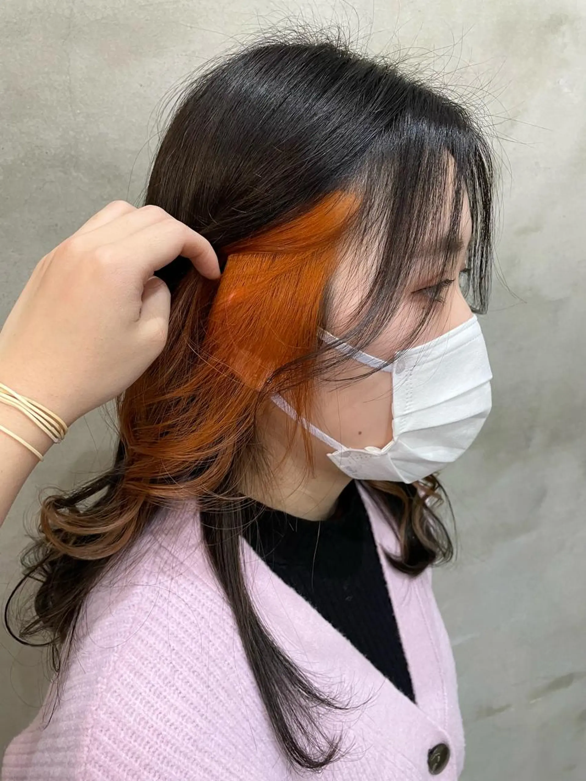 セミロング カラー オレンジ ヘアカラー トリートメント 【ピンク/韓国ヘア/ ヘアセット】亜海のヘアスタイル