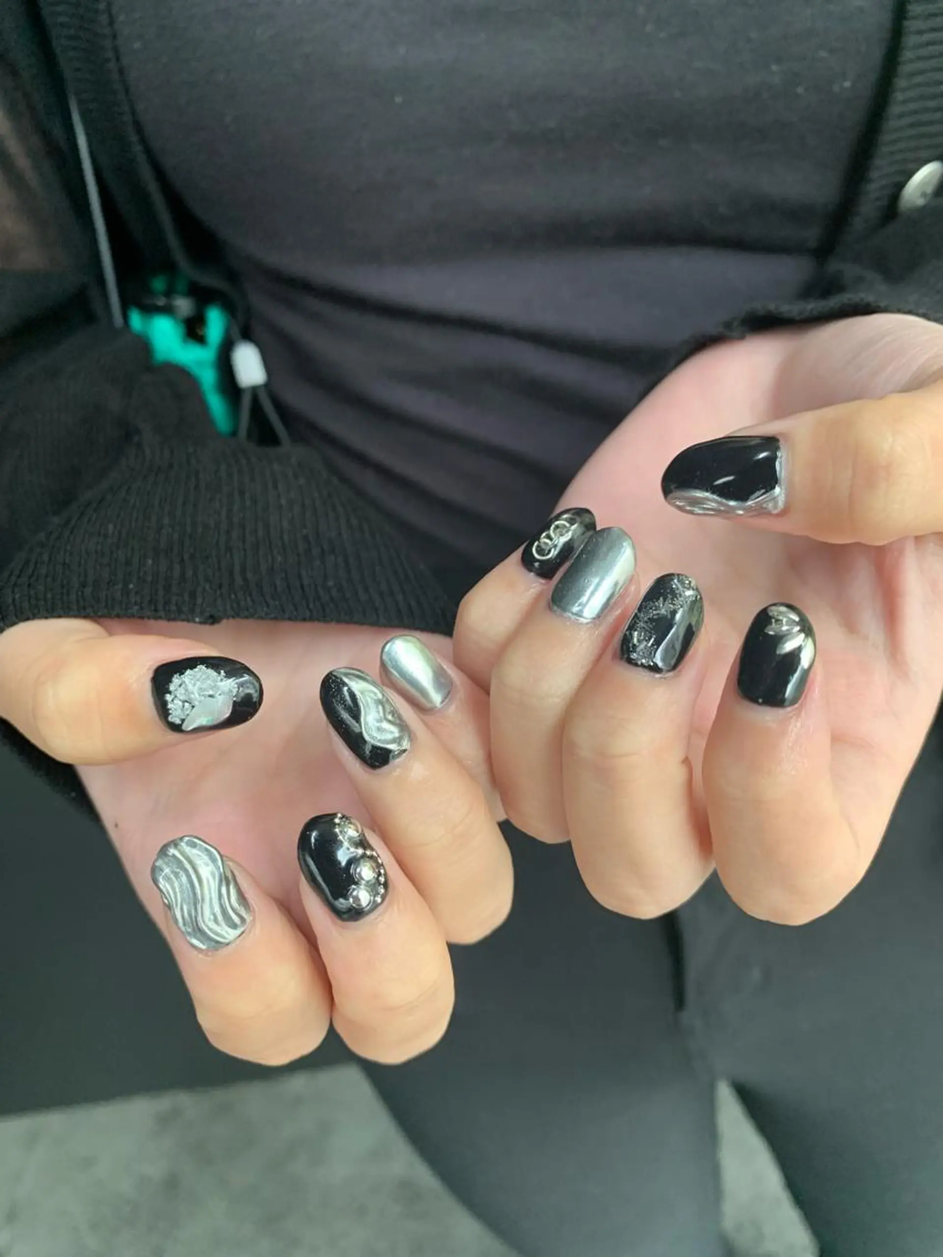 ネイル ハンドネイル なぽ ❤︎ y2k/韓国nailのネイルデザイン