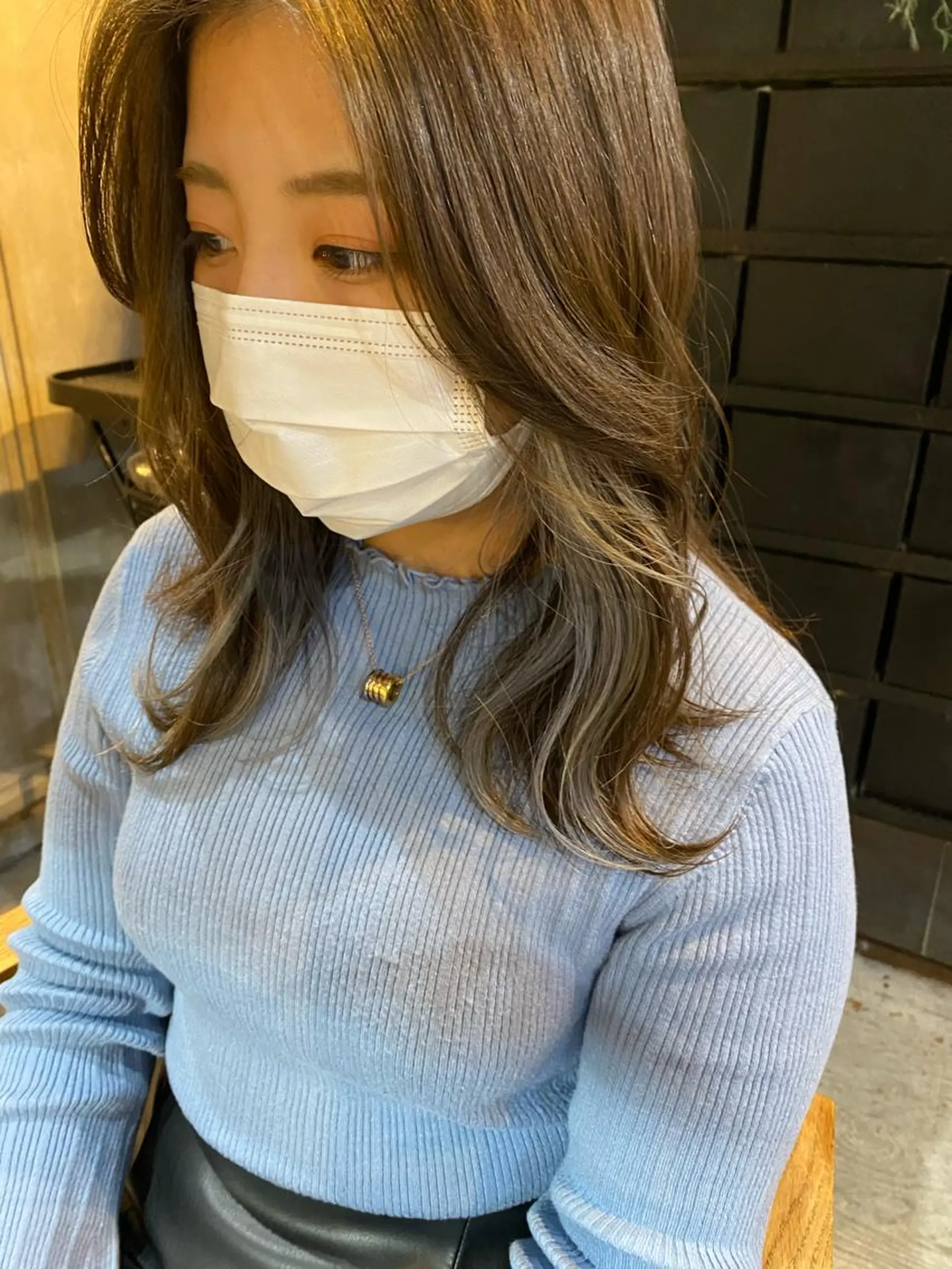 ミディアム 大橋 美咲のヘアスタイル