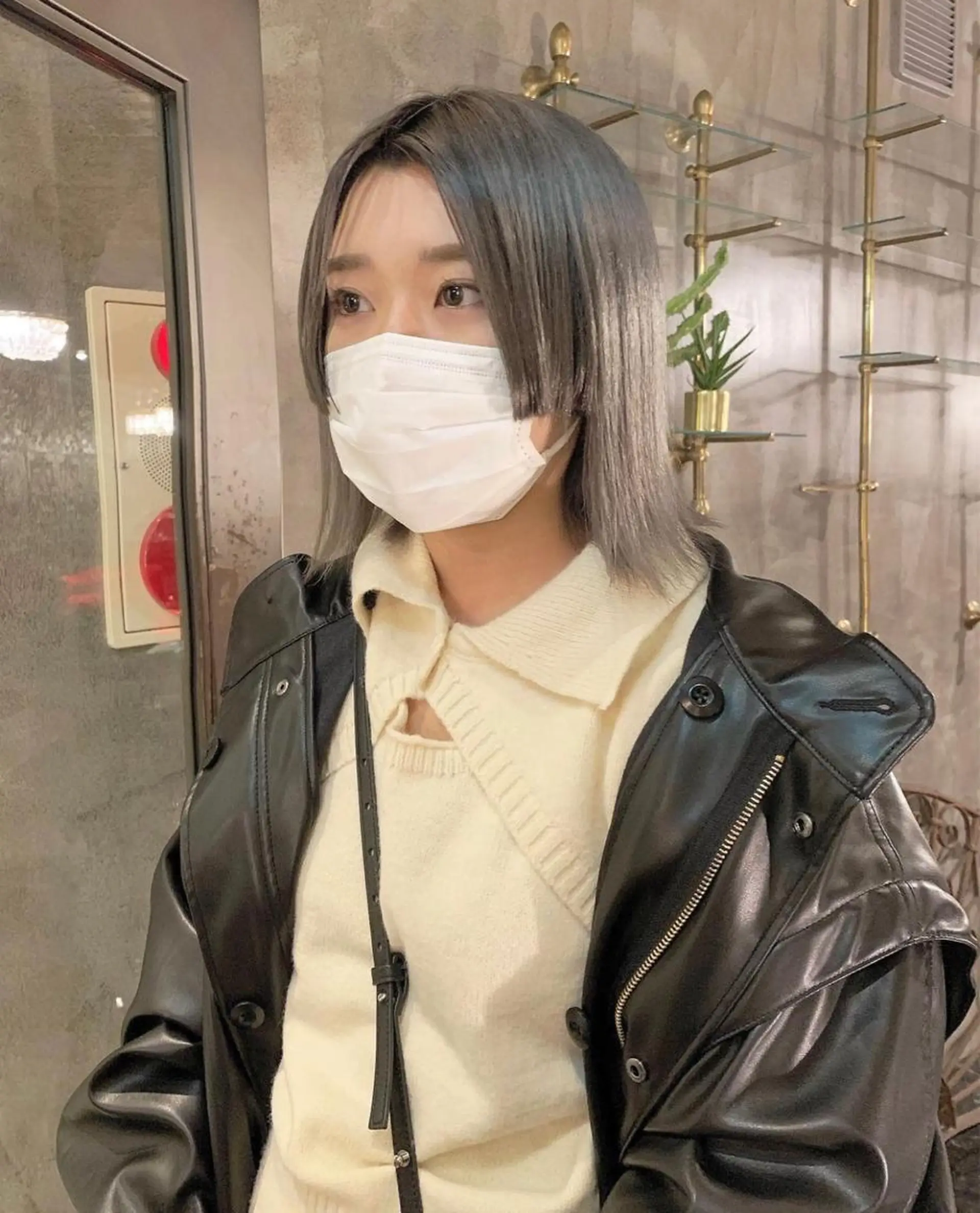 ミディアム カラー ブリーチ ケアブリーチ 圧倒的デザイン力 店長🎨RENAのヘアスタイル