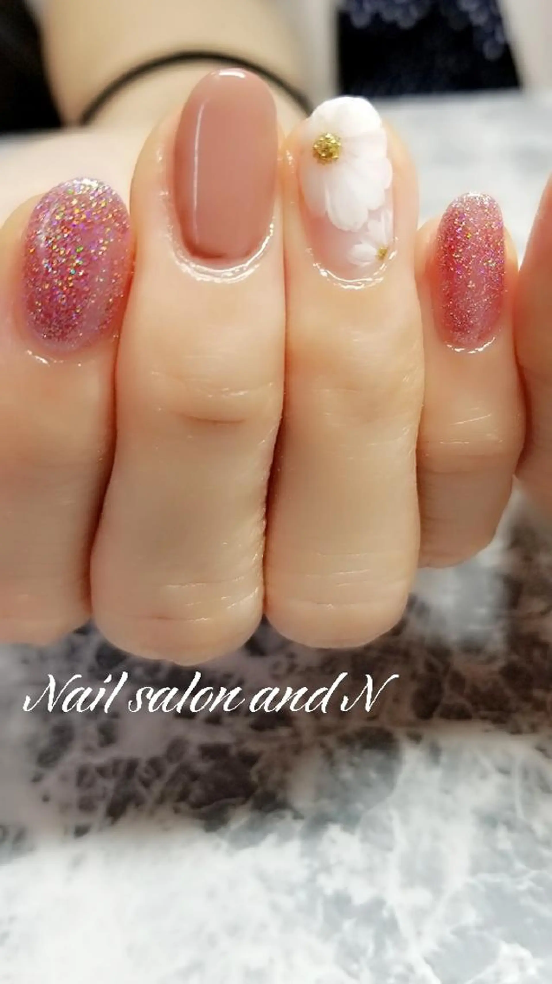 ネイル and Nのネイルデザイン