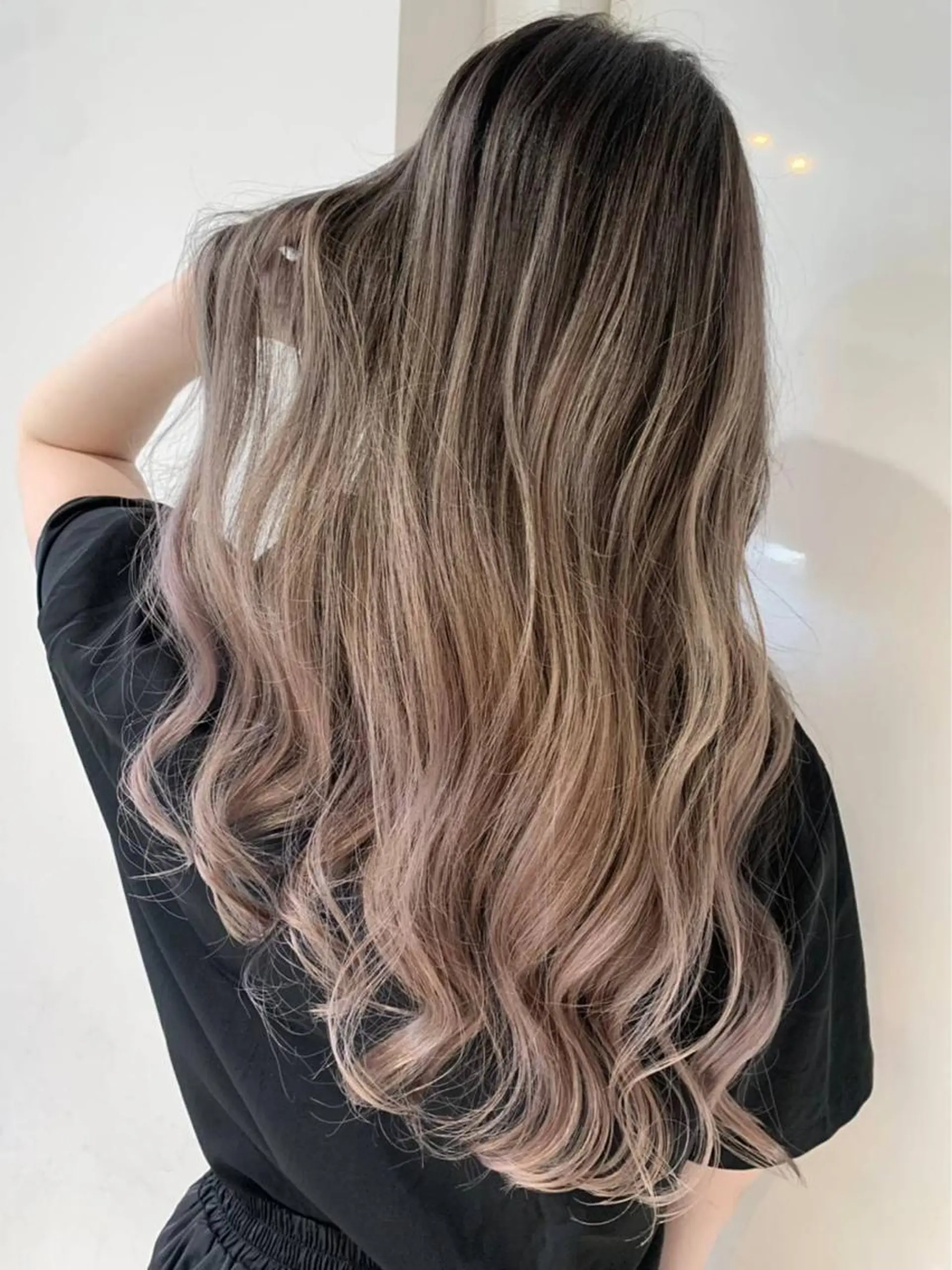 ロング ✨美髪透明感ソムリエ ✨💎KAZU💎のヘアスタイル