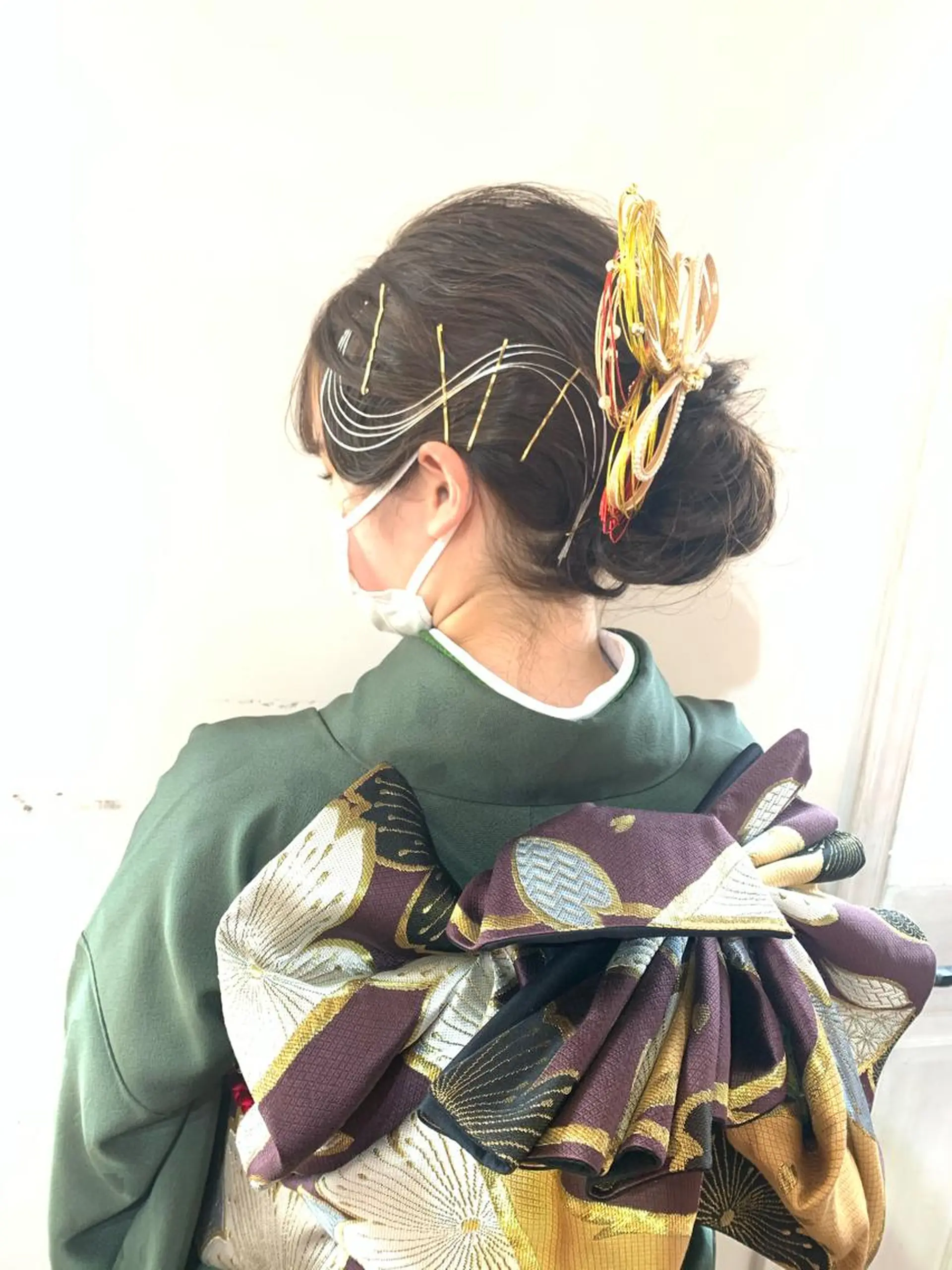 ミディアム トレンドパーマ 加藤菜月のヘアスタイル