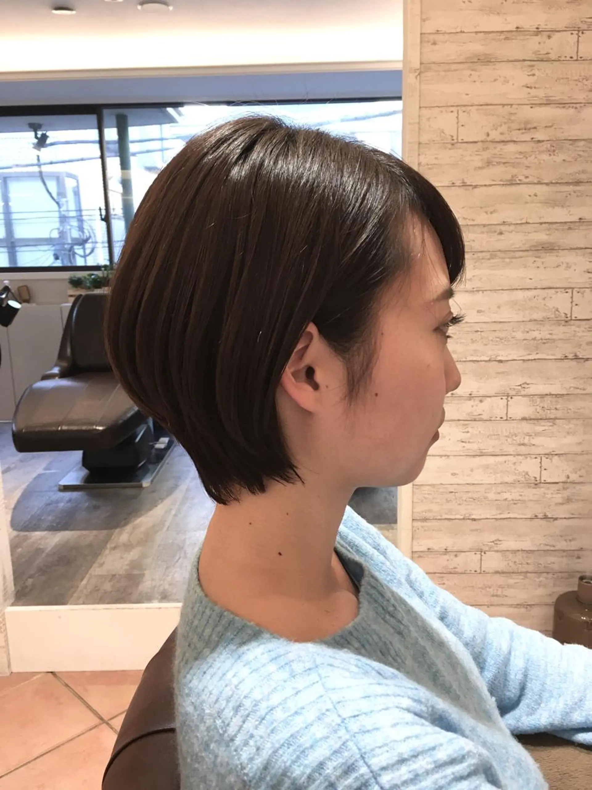 ショート アオガミ （前髪顔周りカット）のヘアスタイル