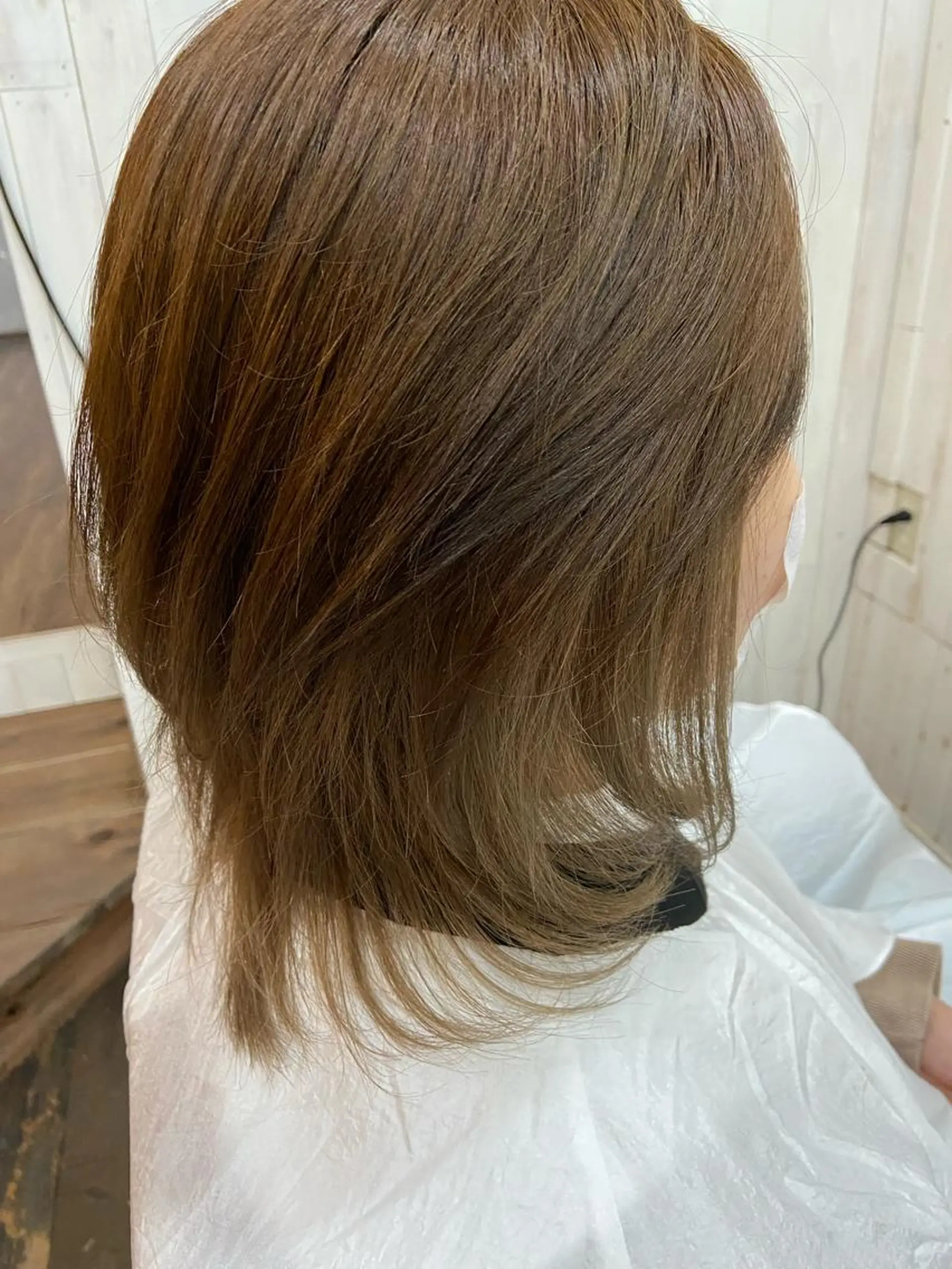 ミディアム 紙屋 隼人のヘアスタイル