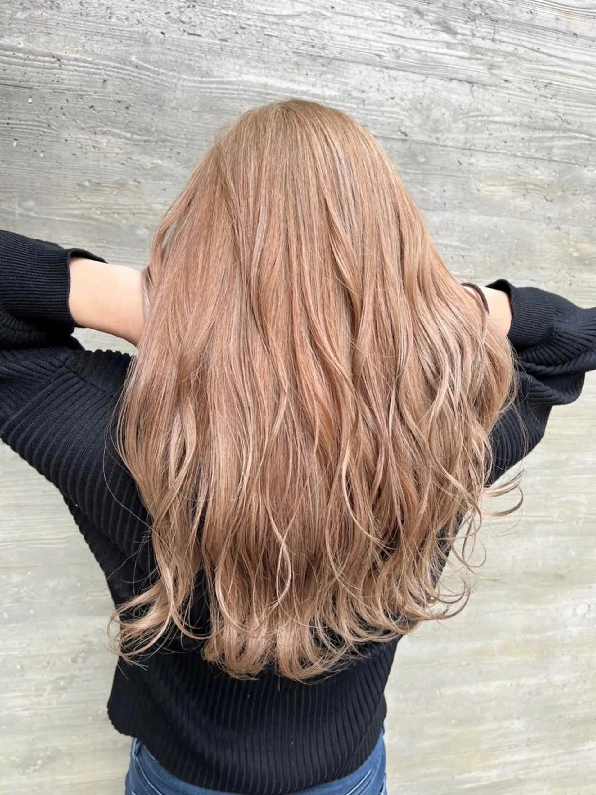ロング カラー カット ヘアカラー トリートメント mana .のヘアスタイル