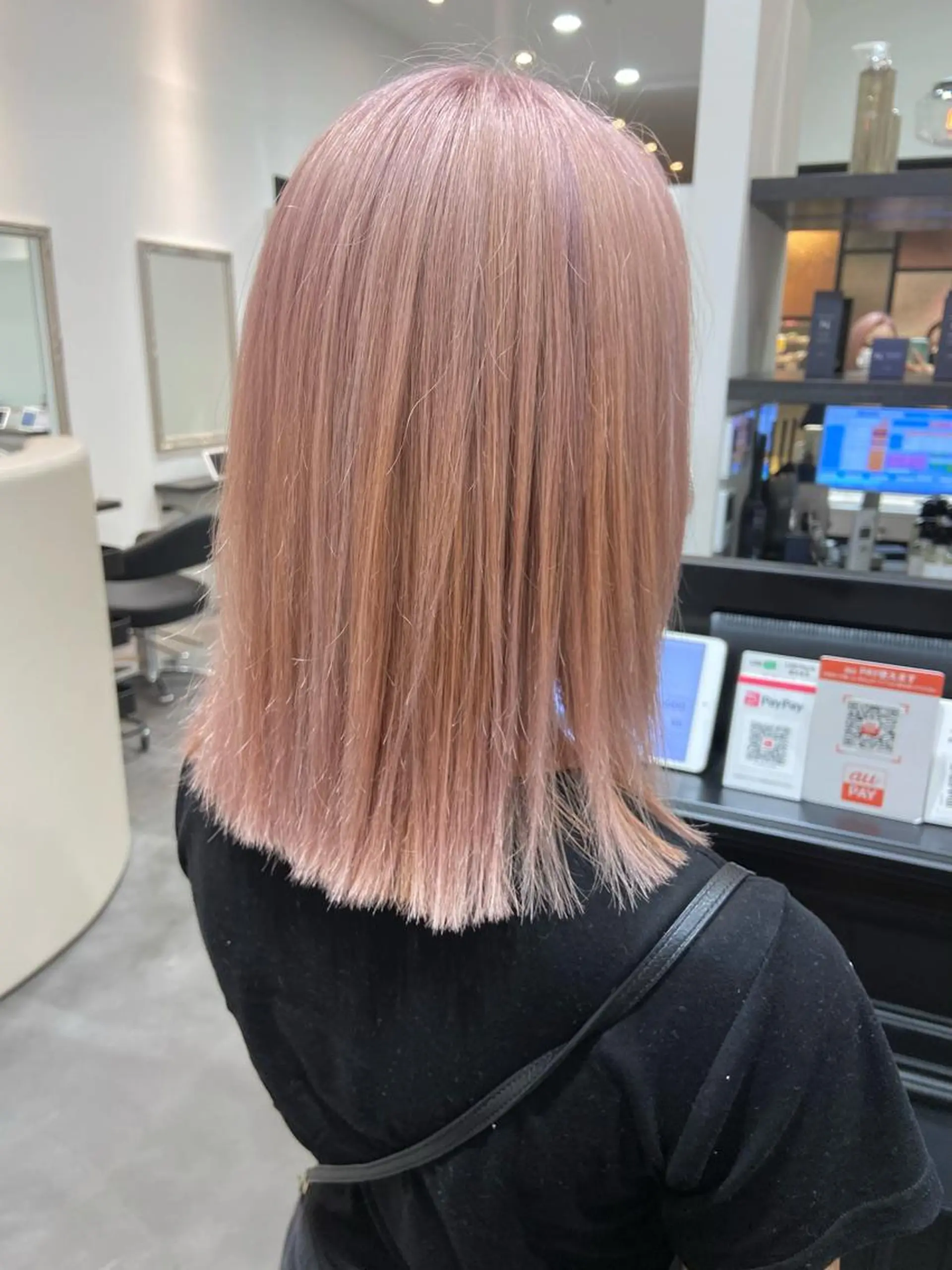 ミディアム カラー ヘアアレンジ 小倉 愛里のヘアスタイル