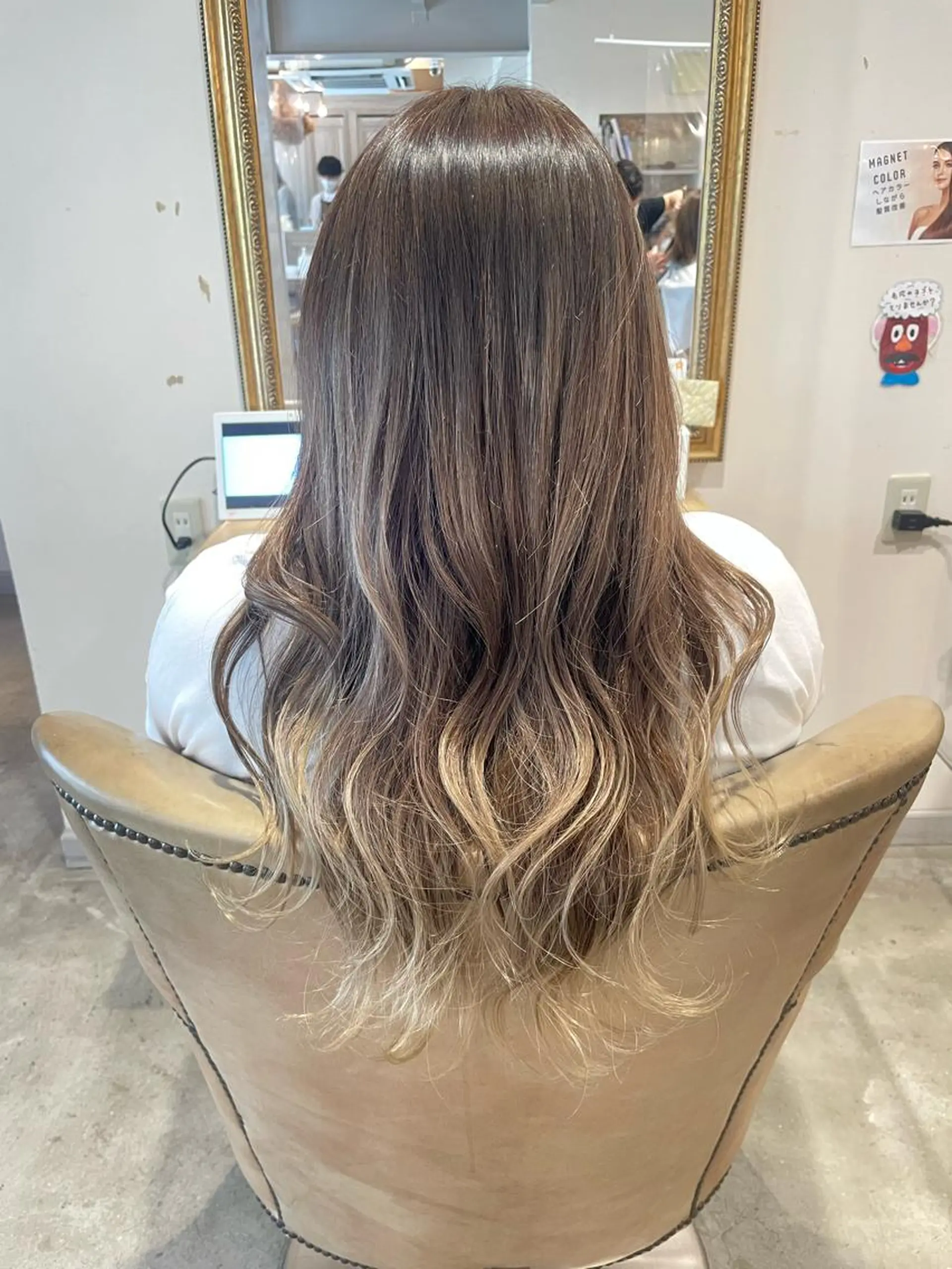 ロング カラー パーマ ヘアアレンジ カット ヘアカラー トリートメント 韓国♡ハイライト ♡YURIのヘアスタイル