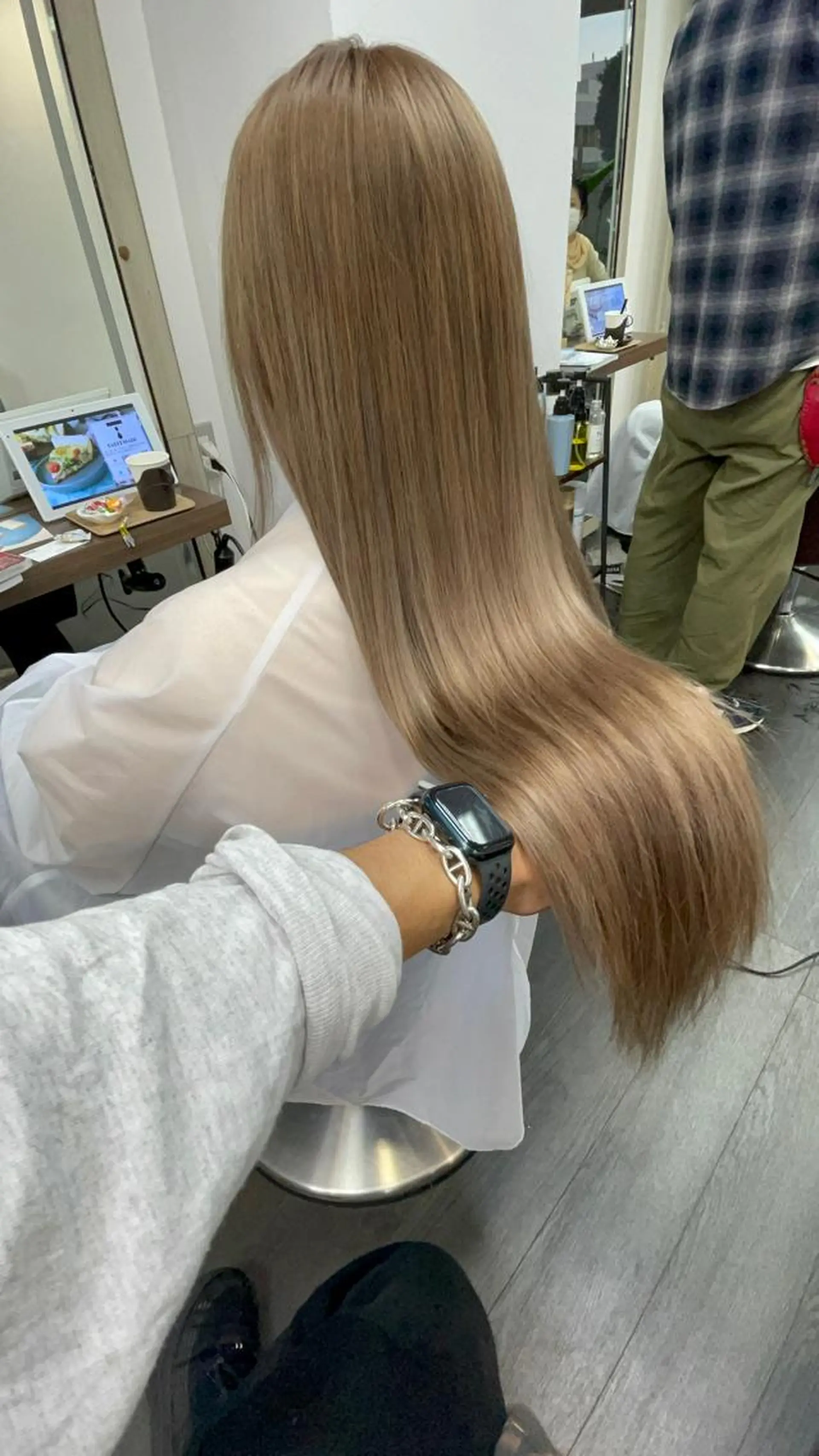 ロング カラー カット ヘアカラー トリートメント カラー職人/上川原 雄飛のヘアスタイル