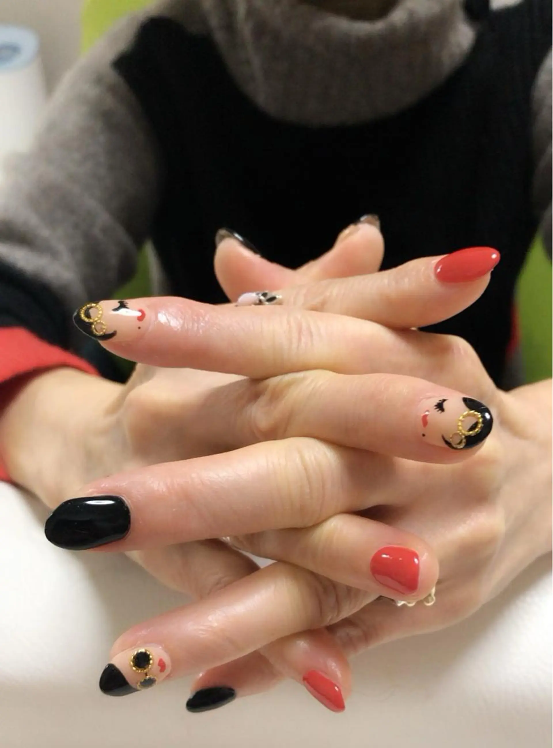ネイル mano nella manoのネイルデザイン