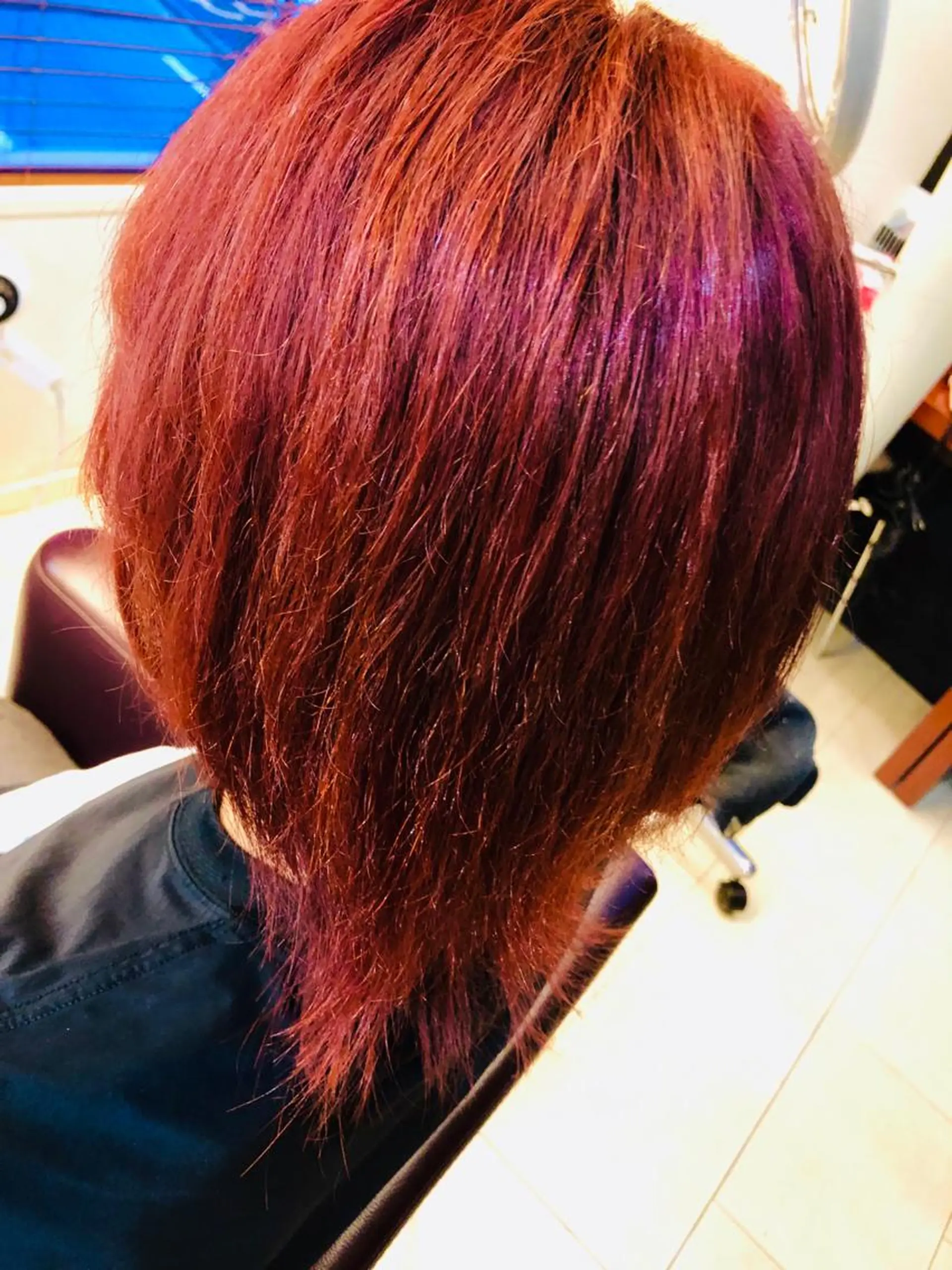 カラー ブリーチ レッドカラー こすげひろと カラー講師のヘアスタイル
