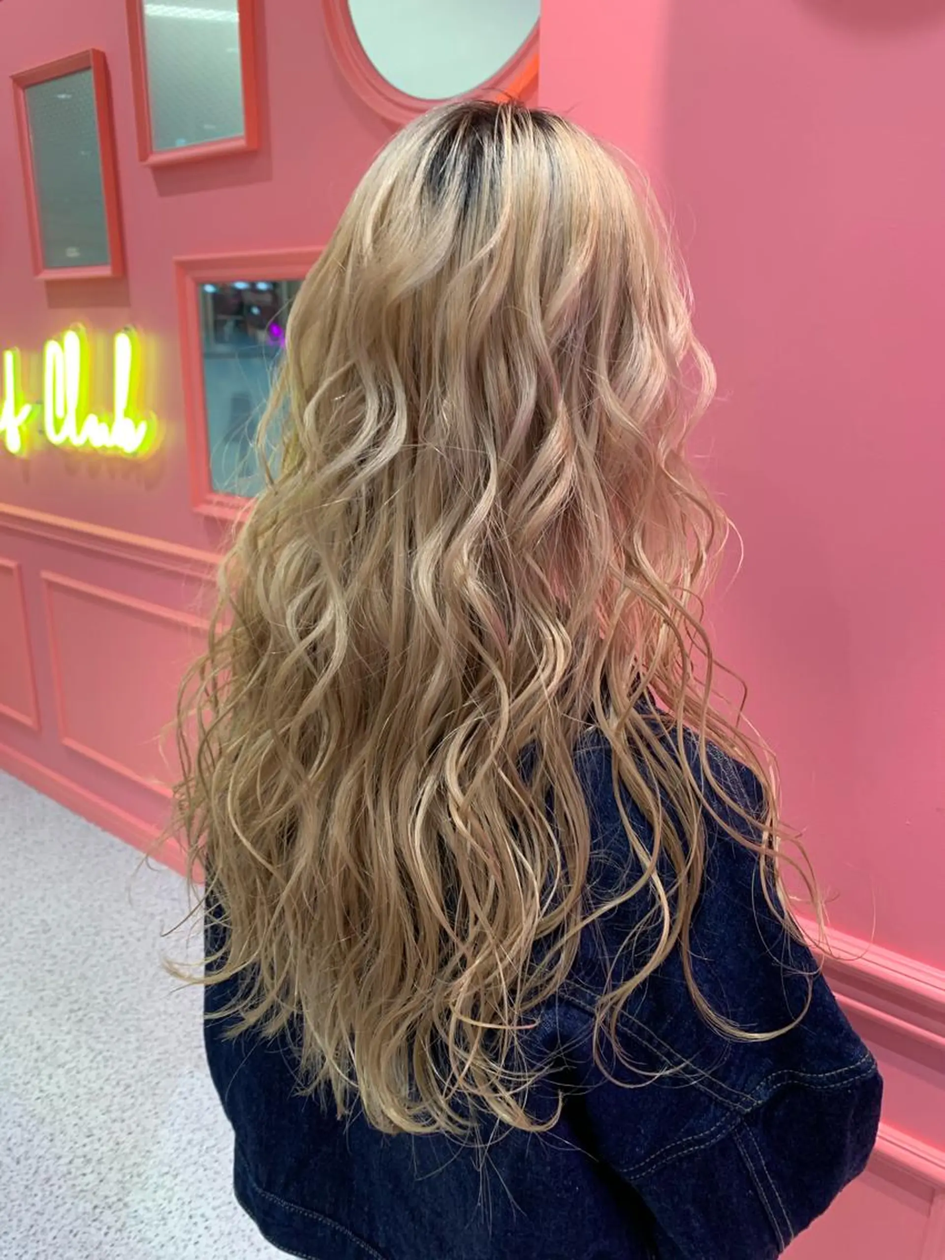 ロング カラー ヘアカラー トリートメント 切りっぱなしボブ レイヤー/縮毛矯正のヘアスタイル