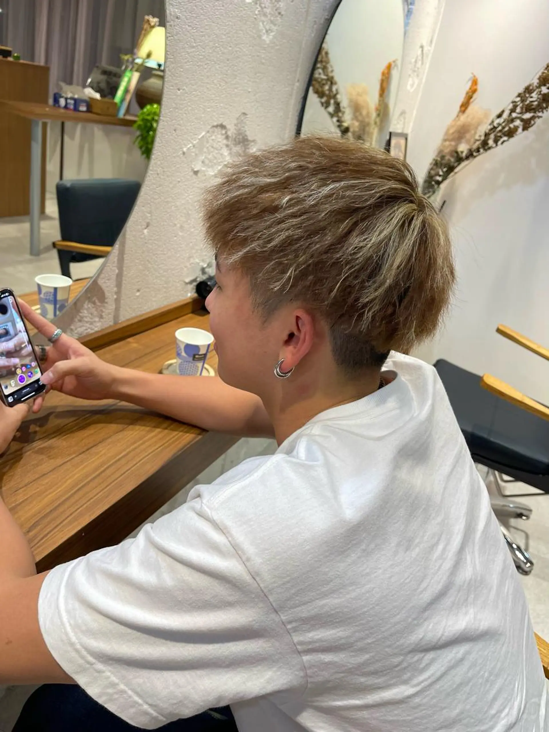 カラー メンズ カット パーマ 店長　MANAMI ／ブリーチ／骨格ボブのヘアスタイル