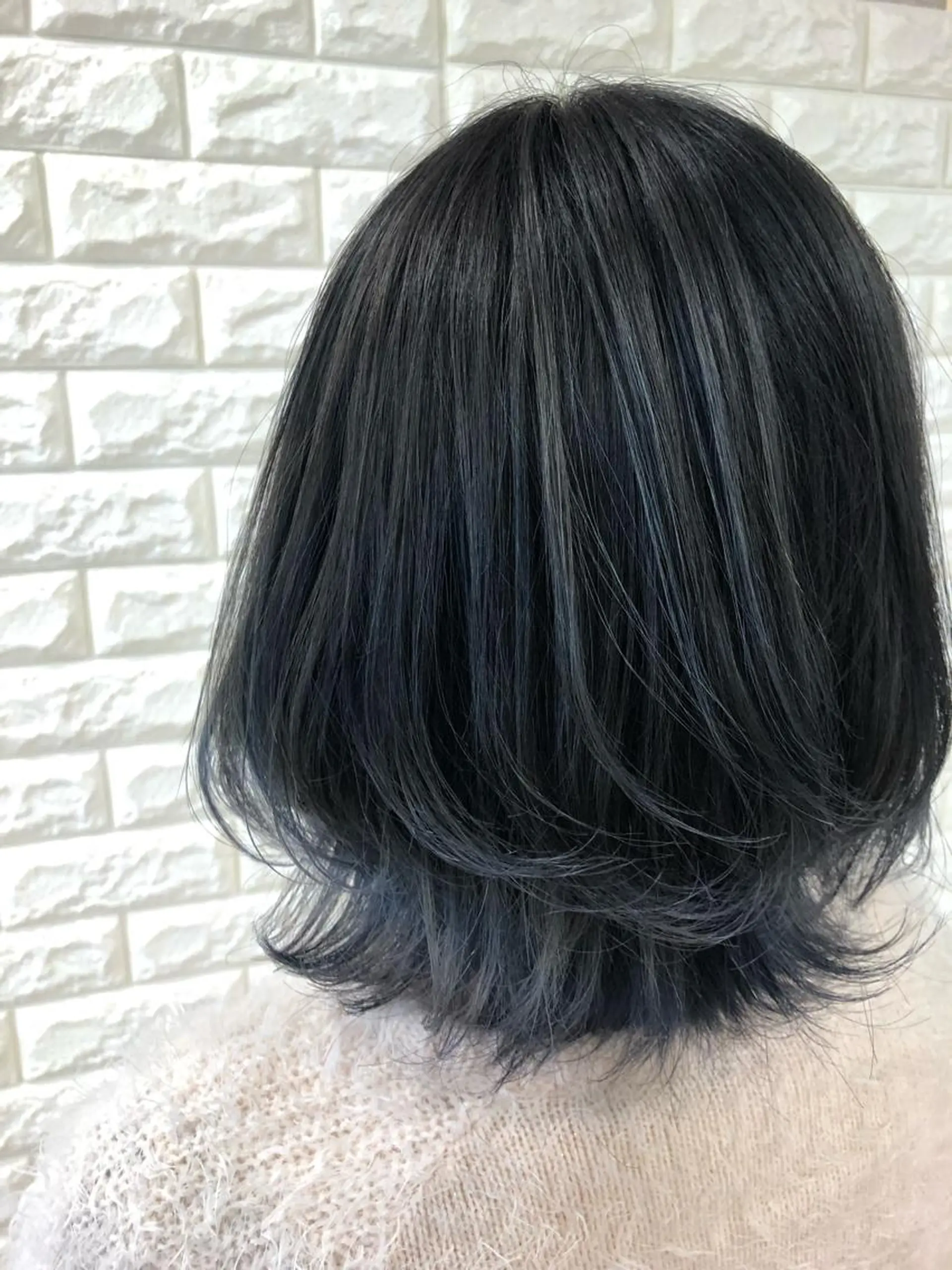 ミディアム カラー アッシュ アッシュグレー ブリーチ グラデーションカラー ヘアカラー トリートメント 盛れるレイヤーカット 得意🌹井上美沙のヘアスタイル