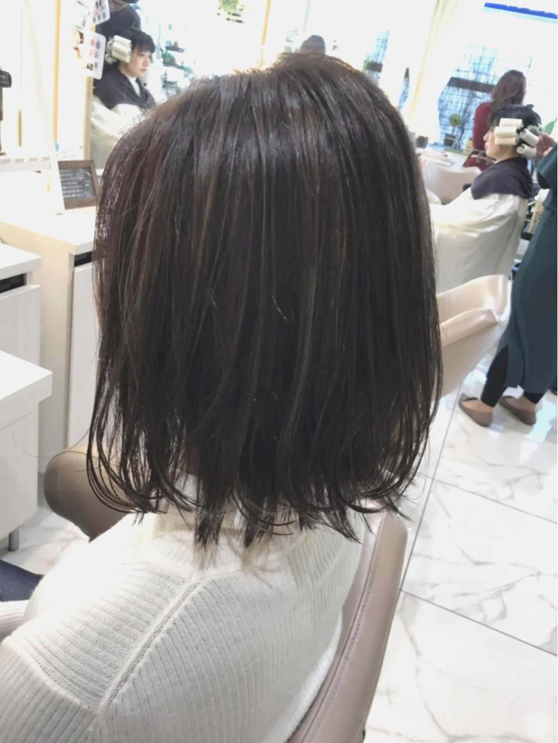 ショート カラー ダークグレー ダークグレージュ グレージュ ハイライトカラー ハイライト カット ヘアカラー 山崎俊輔/髪質改善 /バレイヤージュのヘアスタイル