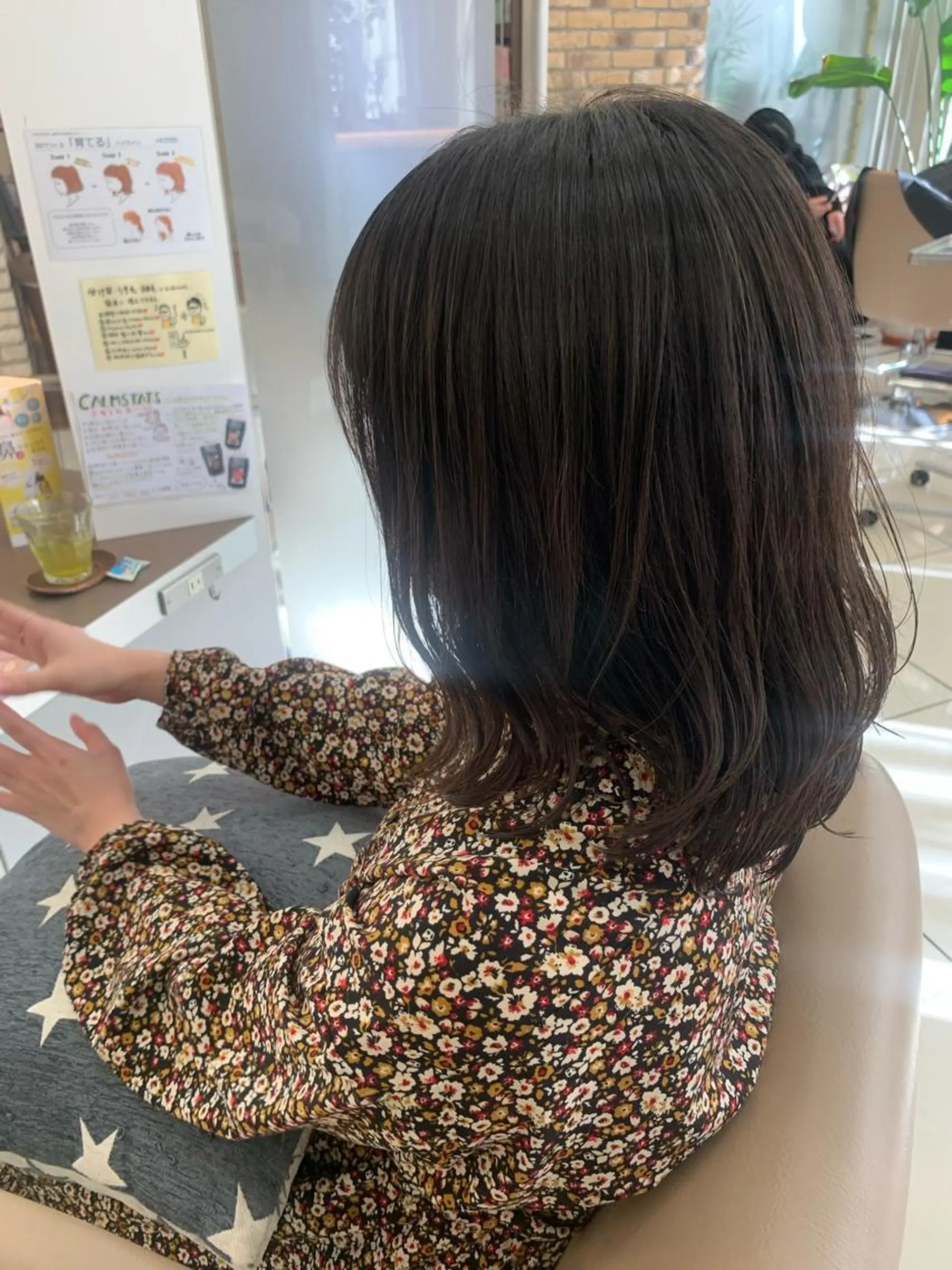 セミロング カラー 羽エクステ🩷 🤍まき🤍のマツエク・マツパデザイン