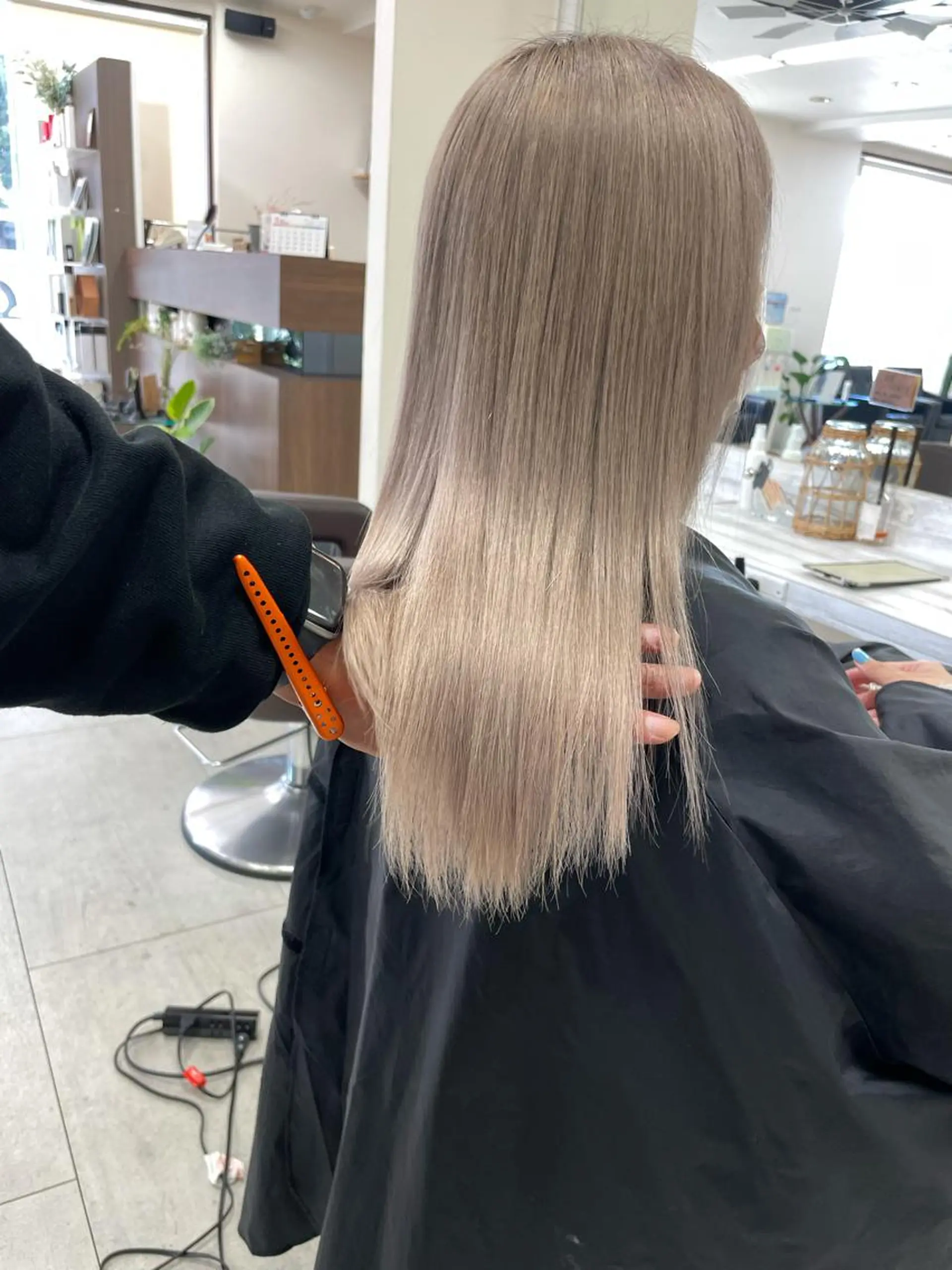 セミロング ヘアカラー カラー職人/上川原 雄飛のヘアスタイル