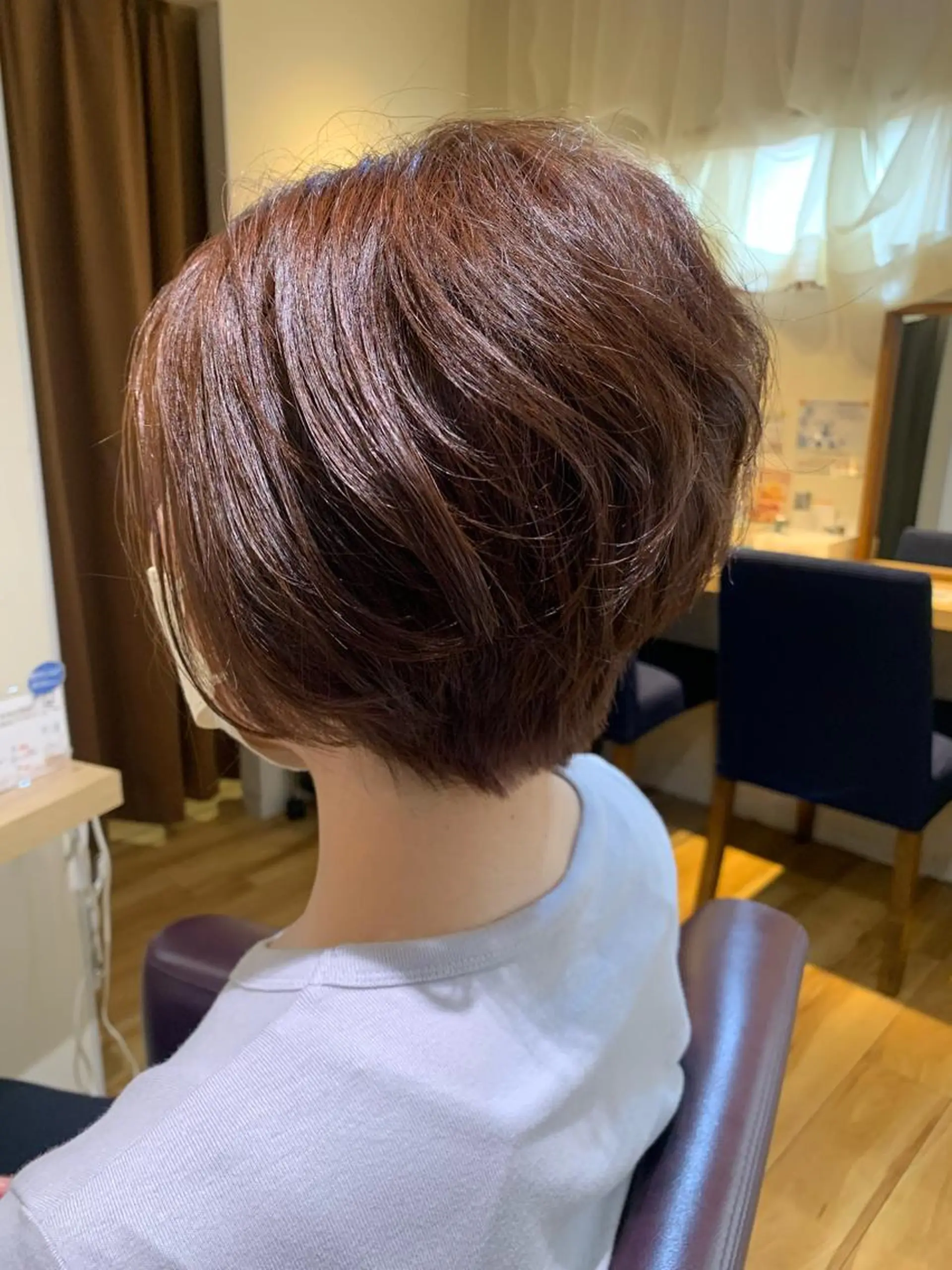 ショート カラー パーマ ヘアアレンジ メンズ キッズ テラコッタ 顔周りカット レイヤーカット ショートヘア ストレートパーマ 白髪世代特化 🌿飯塚京橋のヘアスタイル
