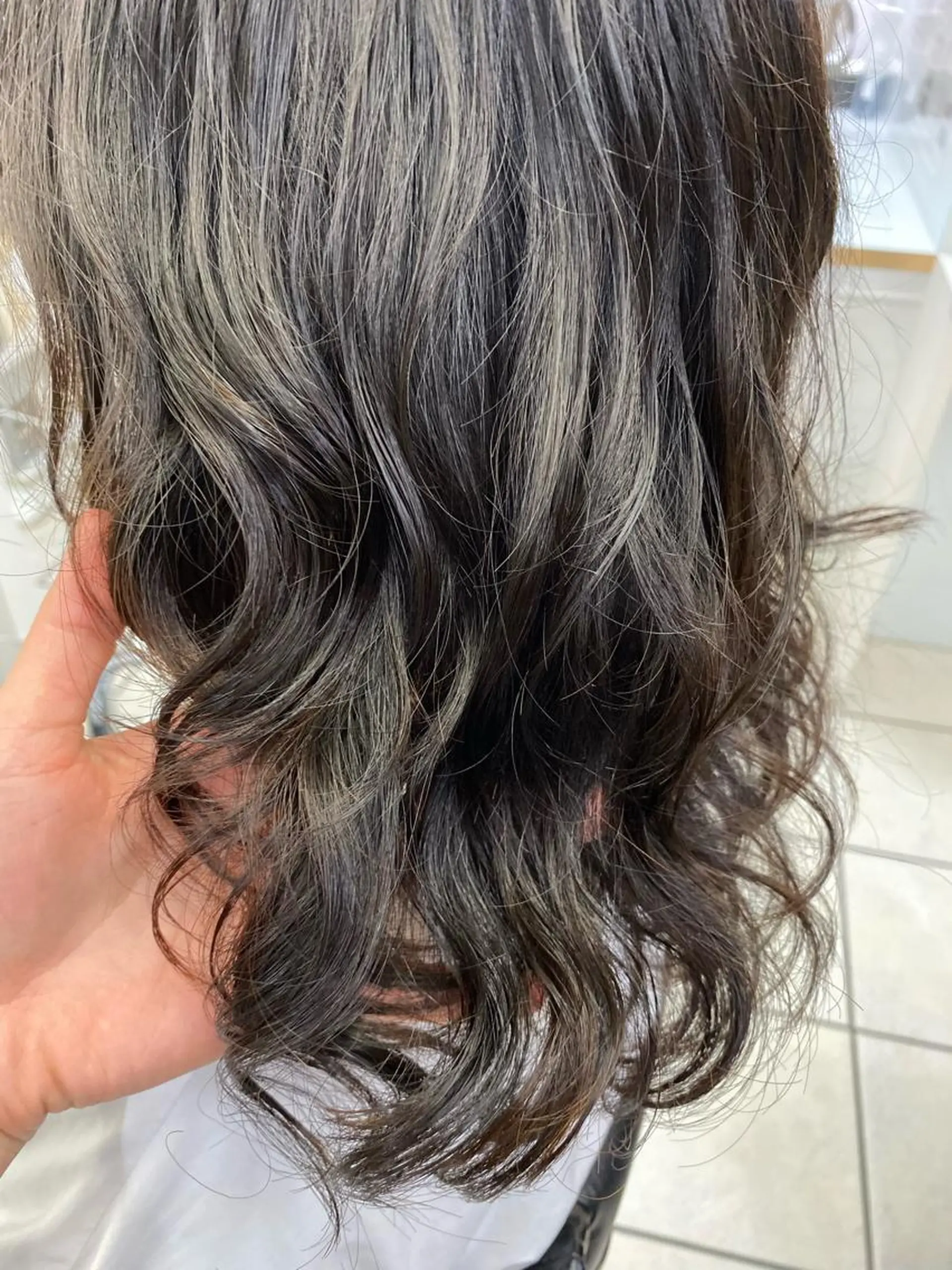 ロング パーマ TONI&GUY   EBISU所属・星野 菜月のヘアスタイル