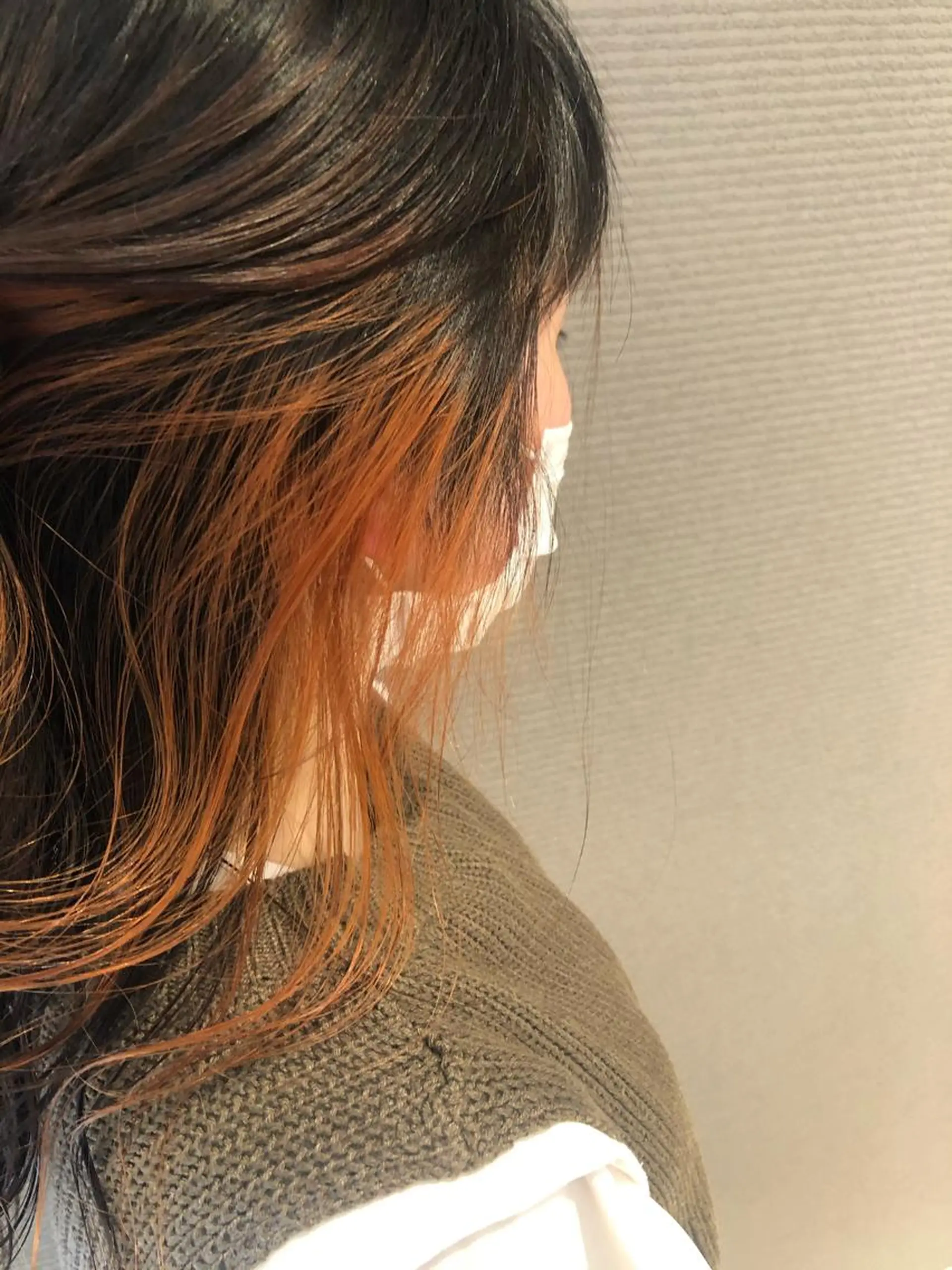 カラー インナーカラー ヘアカラー 井澤 和花のヘアスタイル