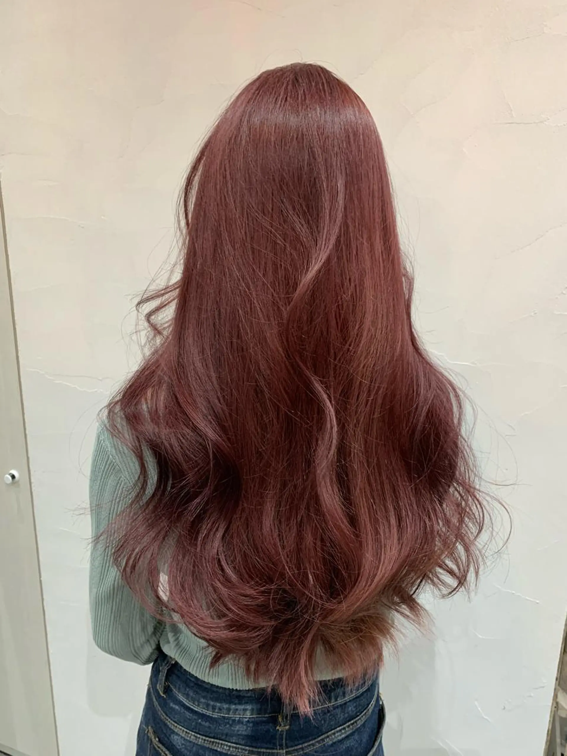 ロング ロング ヘアカラー LITTLE _KATOのヘアスタイル
