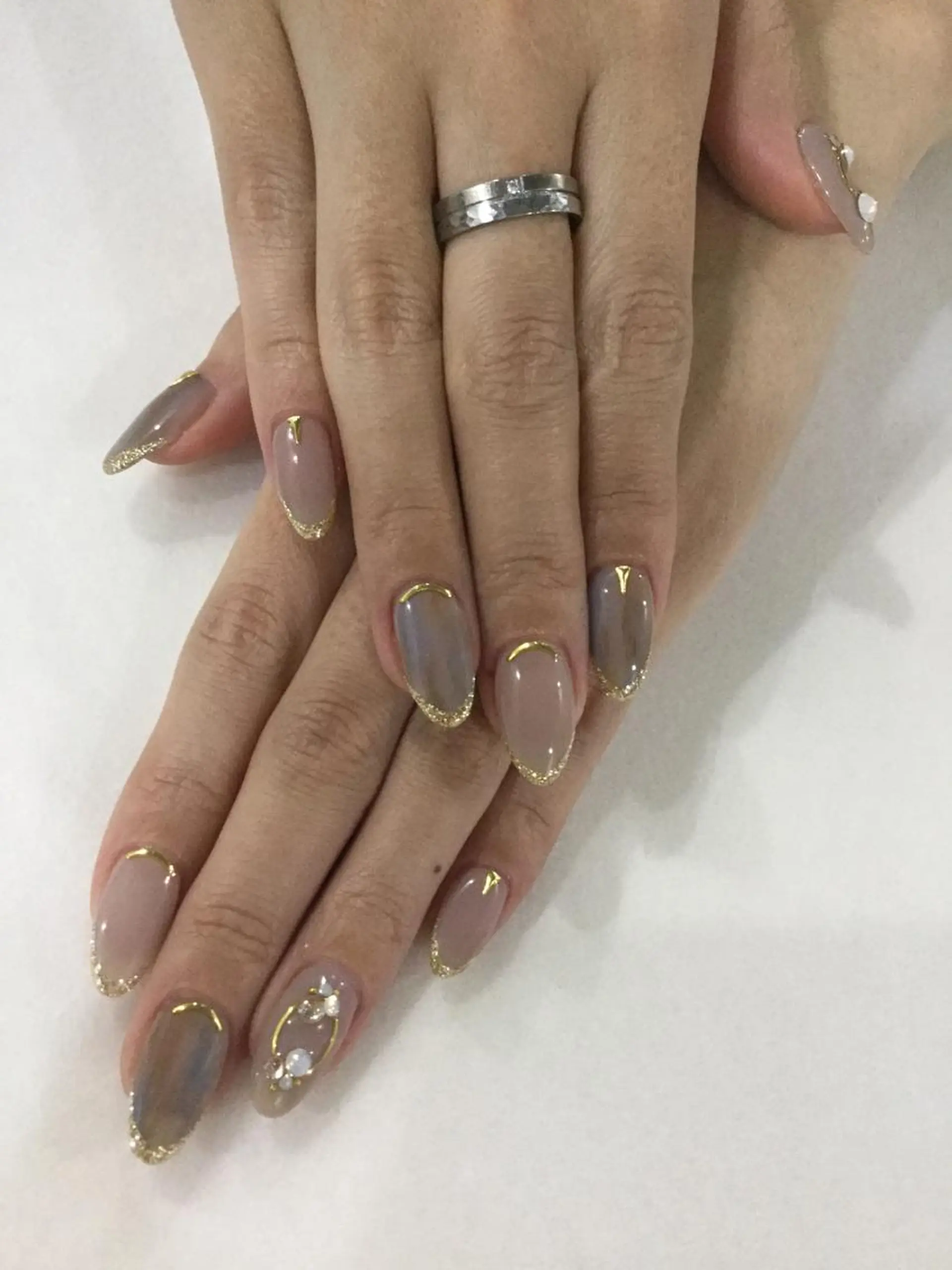 ネイル ハンドネイル 💎🐰 saki. m 🐰💎のネイルデザイン